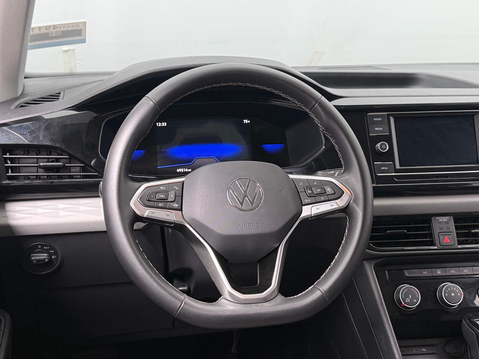 Thumbnail: 2023 Volkswagen Taos - 5