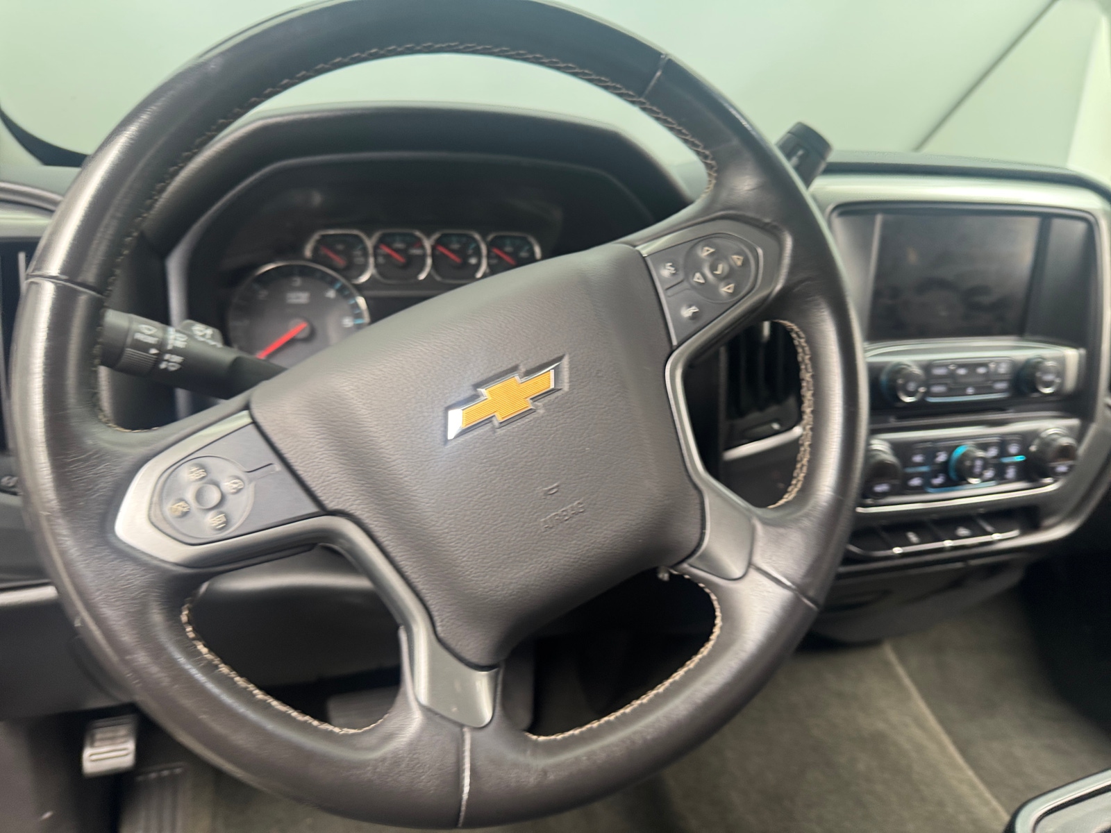 Thumbnail: 2017 Chevrolet Silverado 1500 - 5