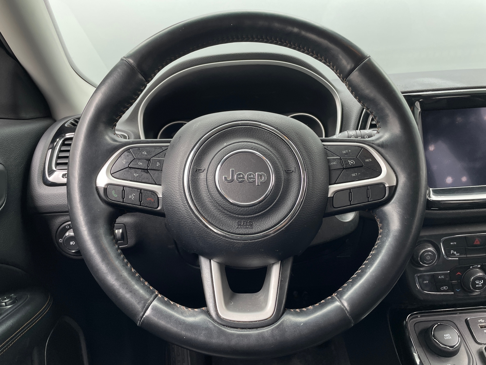 Thumbnail: 2018 Jeep Compass - 4