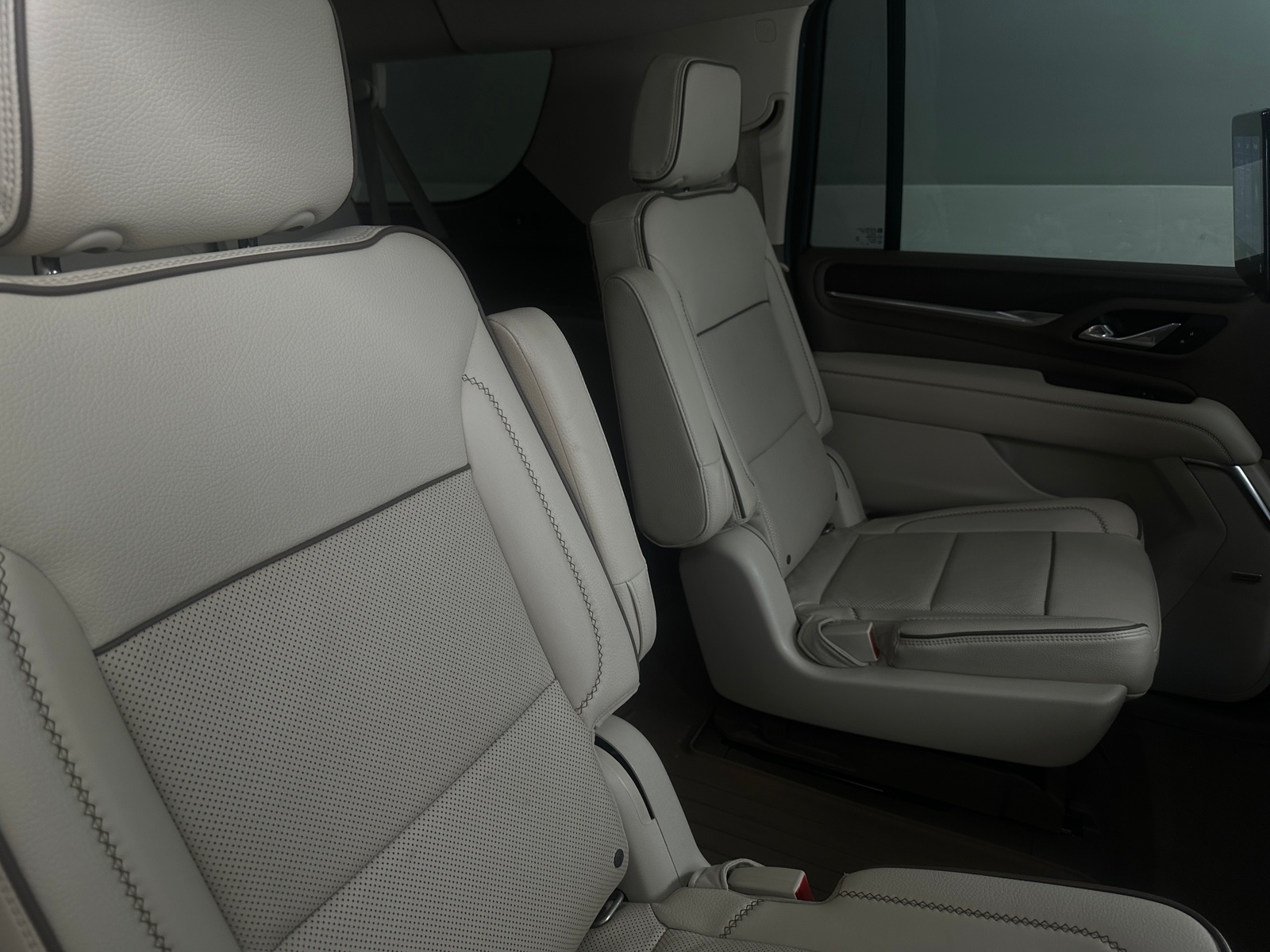 Thumbnail: 2021 GMC Yukon XL - 5