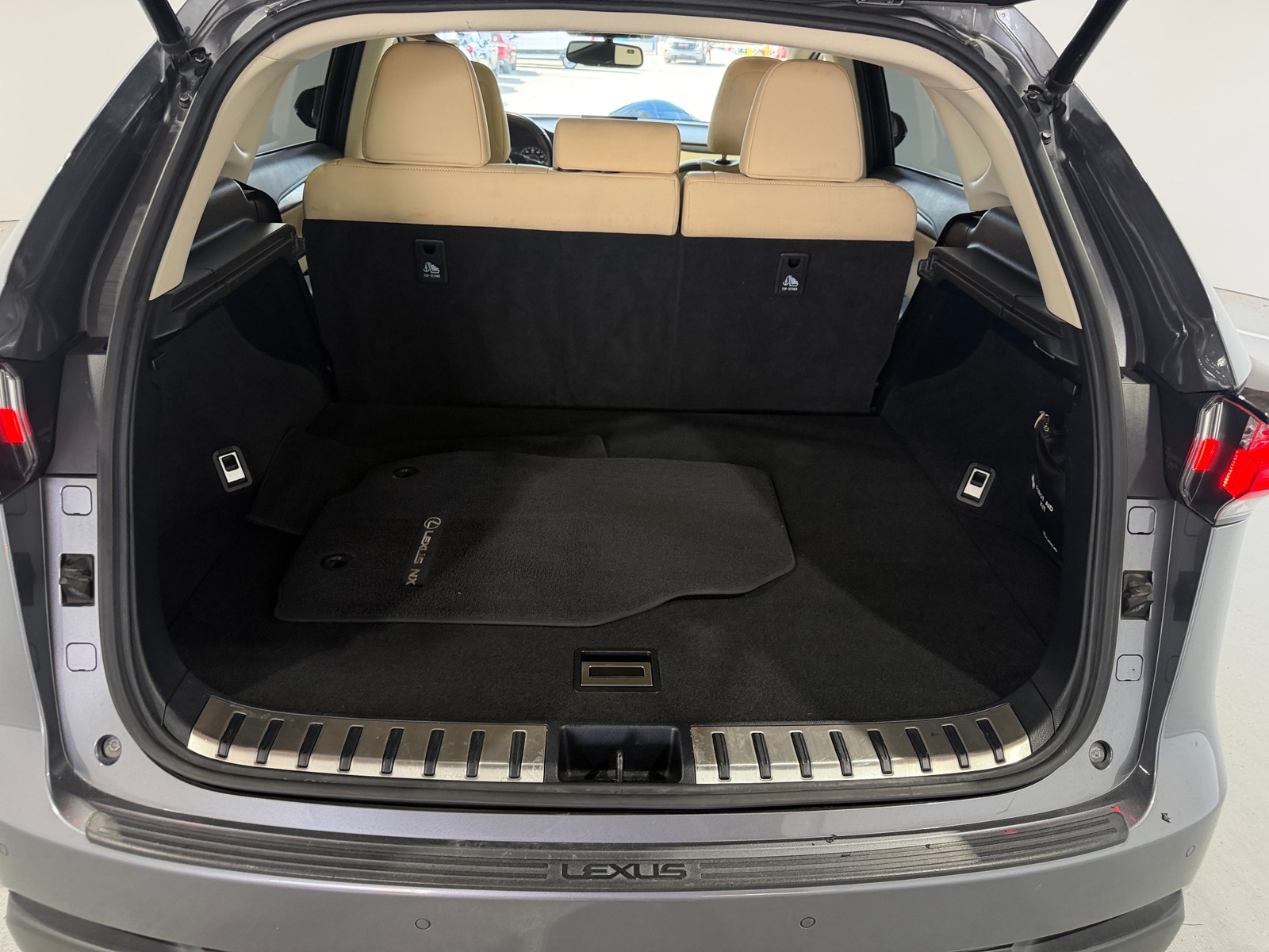 Thumbnail: 2016 Lexus NX - 7