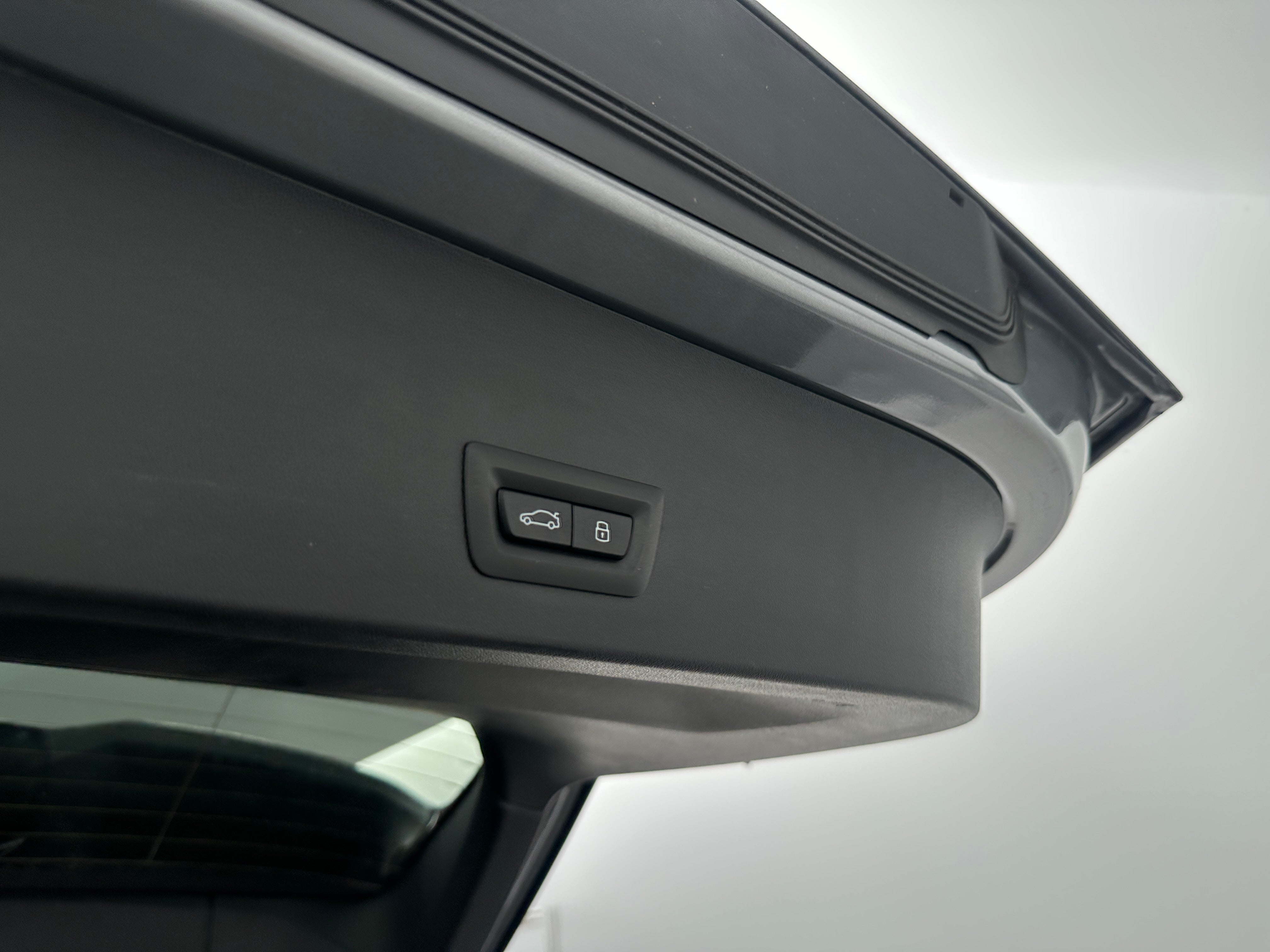 2026 BMW X3 30 - Photo 18