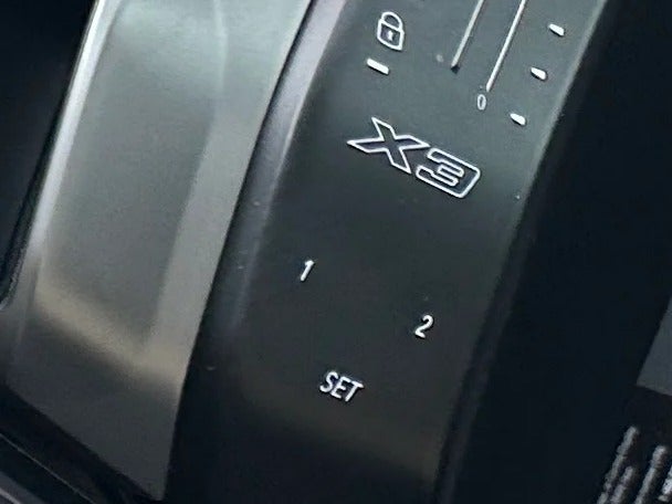 2026 BMW X3 30 - Photo 12