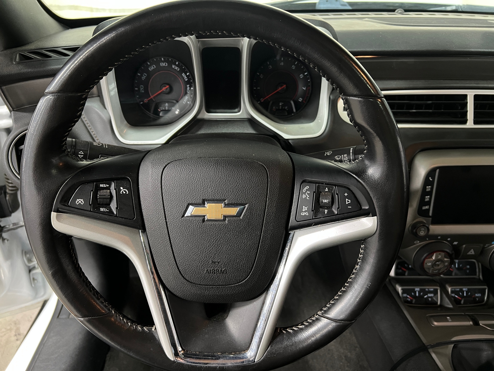 Thumbnail: 2015 Chevrolet Camaro - 3