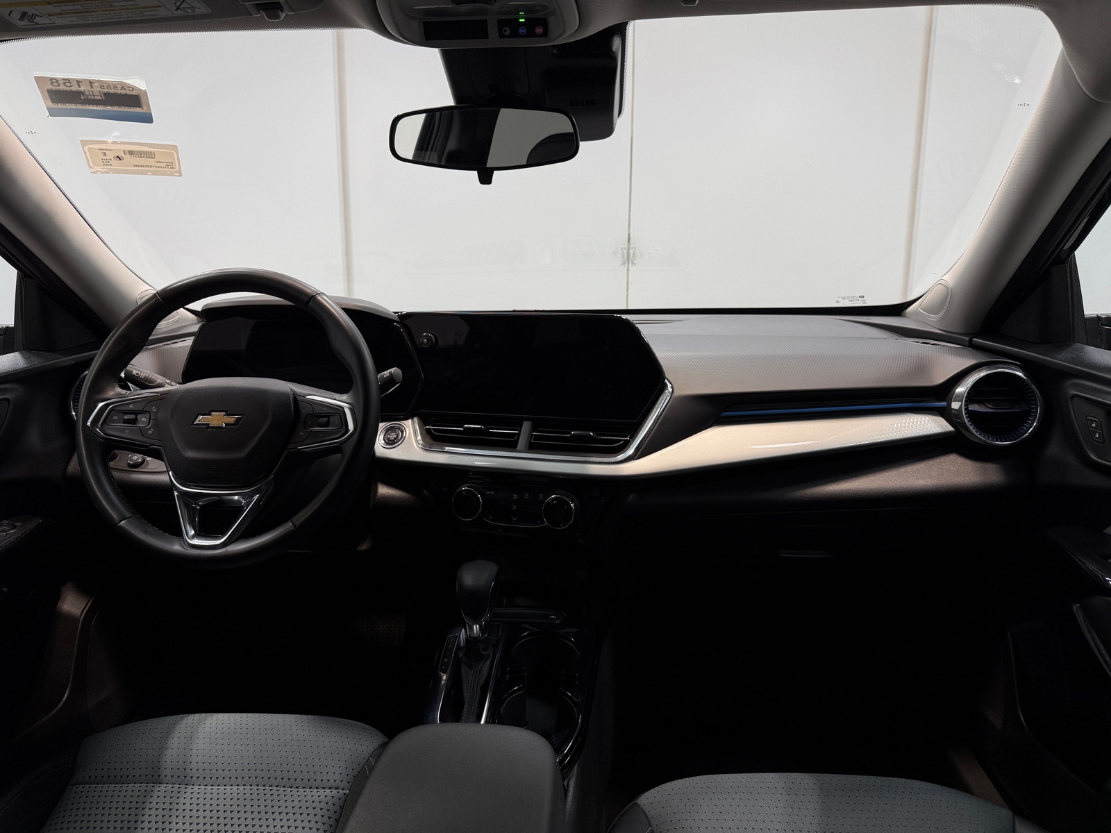 Thumbnail: 2025 Chevrolet Trax - 2