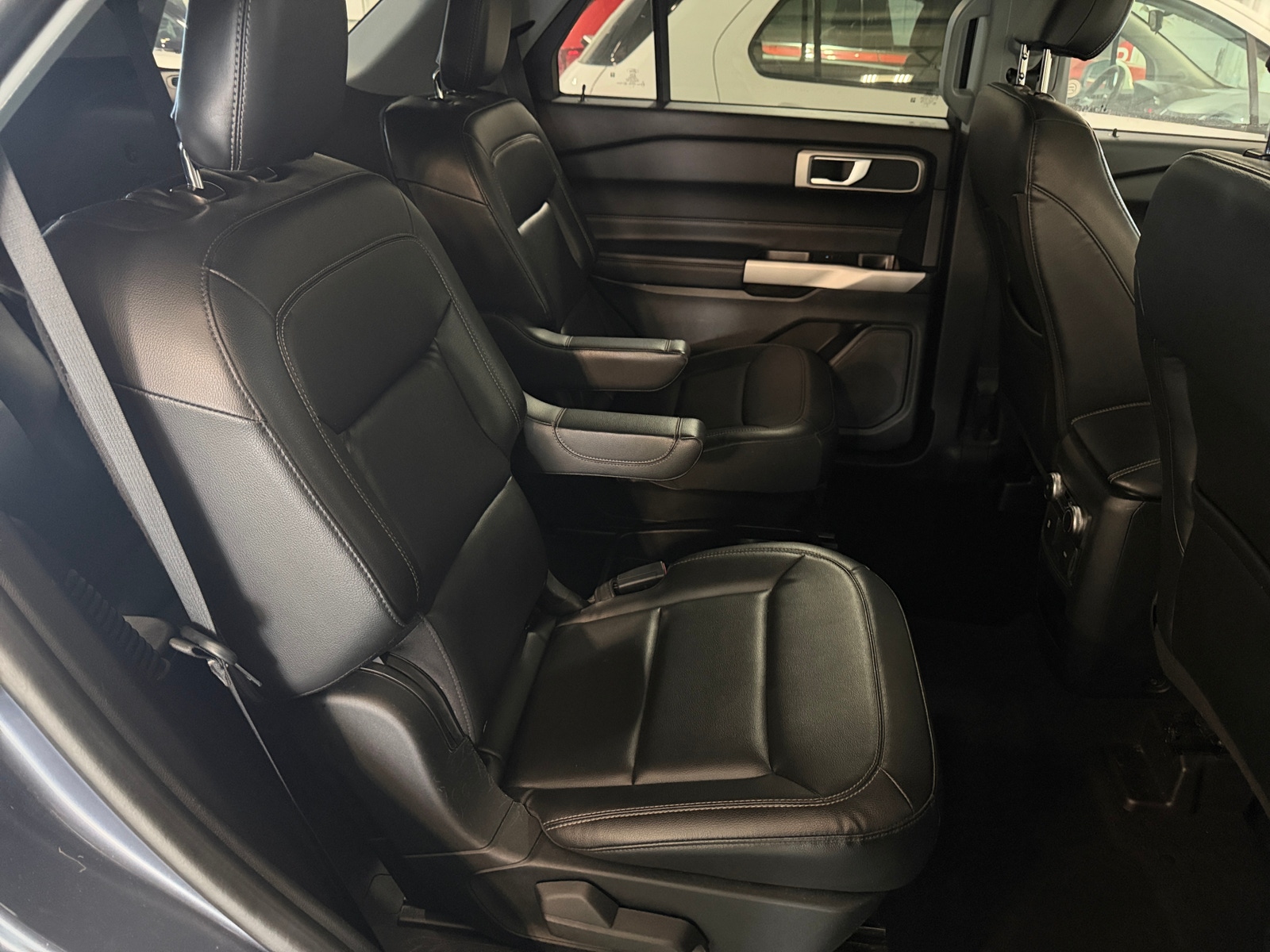 Thumbnail: 2021 Ford Explorer - 5