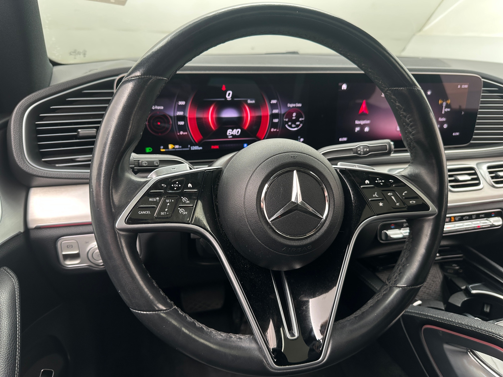 Thumbnail: 2024 Mercedes-Benz GLE - 4