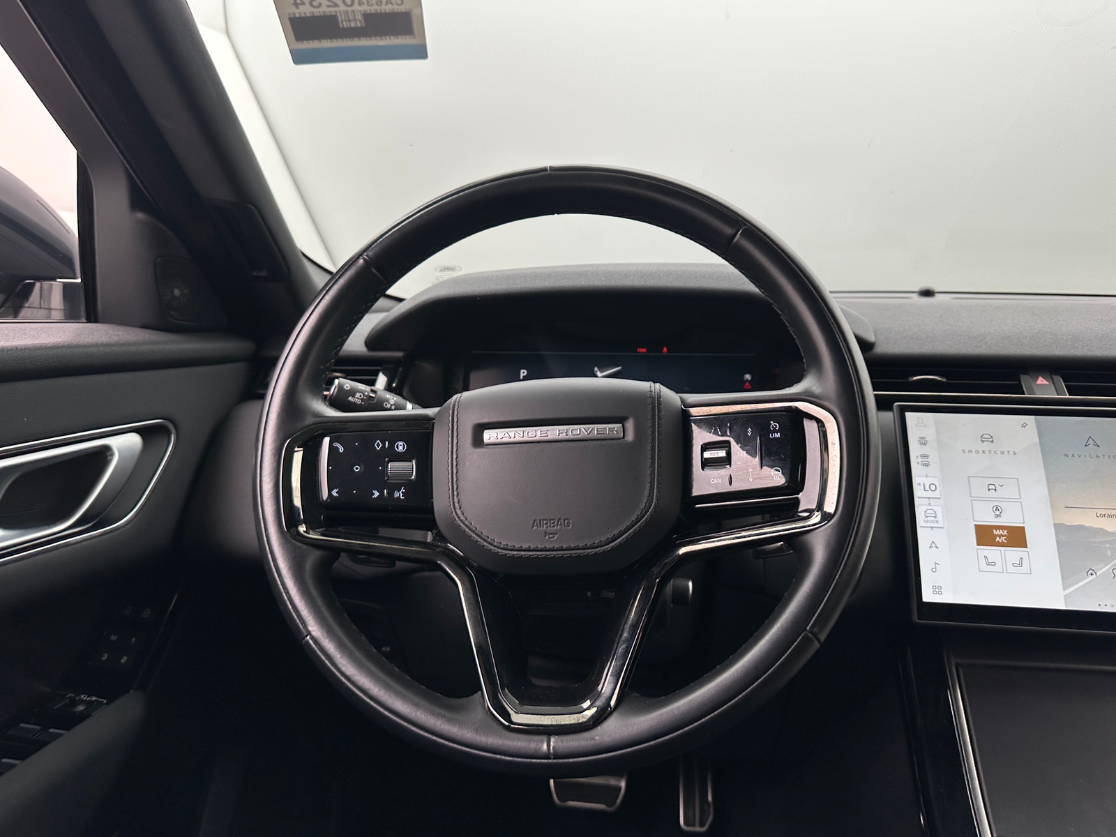 Thumbnail: 2025 Land Rover Range Rover Velar - 4