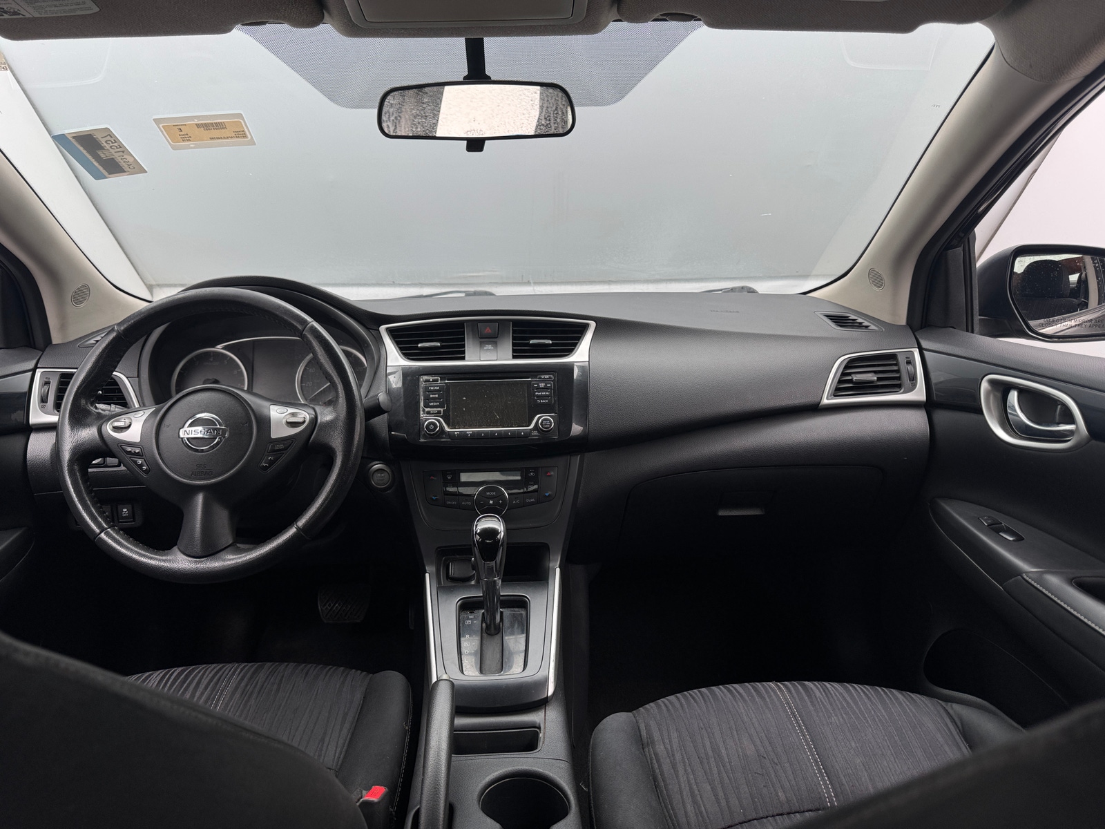 Thumbnail: 2018 Nissan Sentra - 3