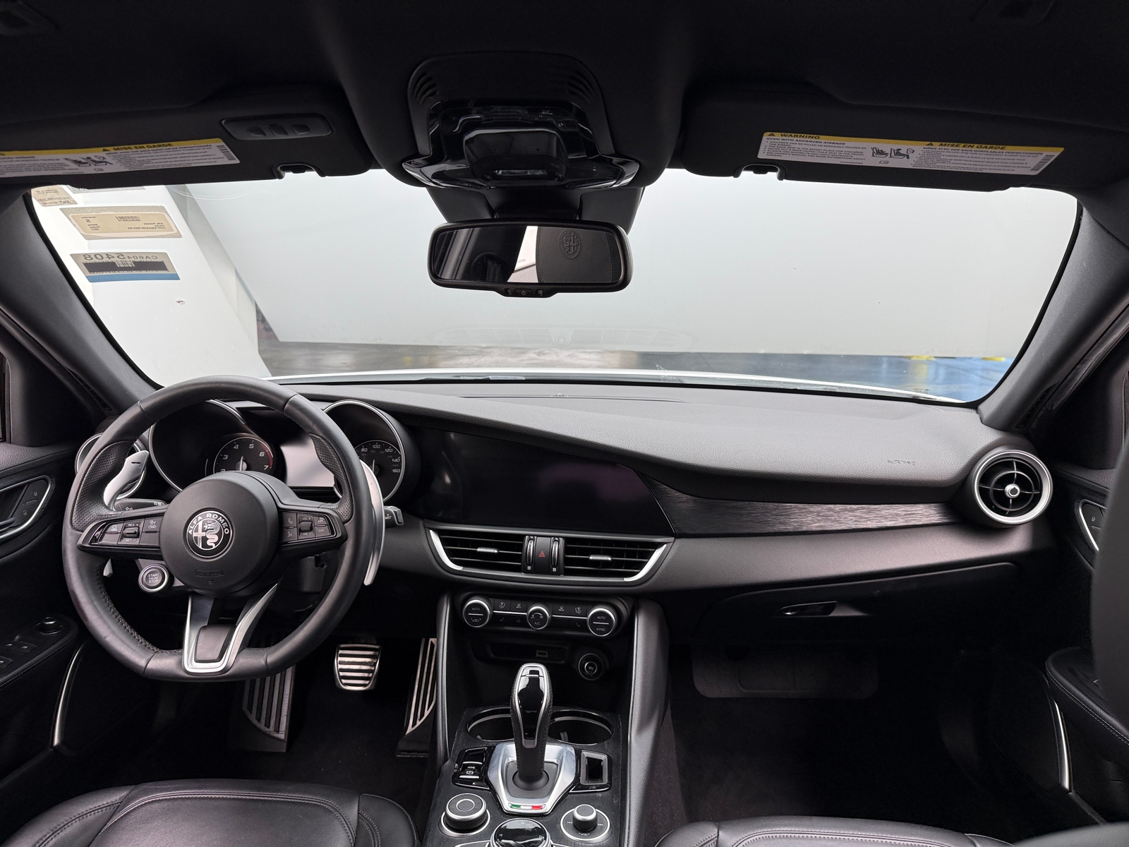 Thumbnail: 2022 Alfa Romeo Giulia - 2