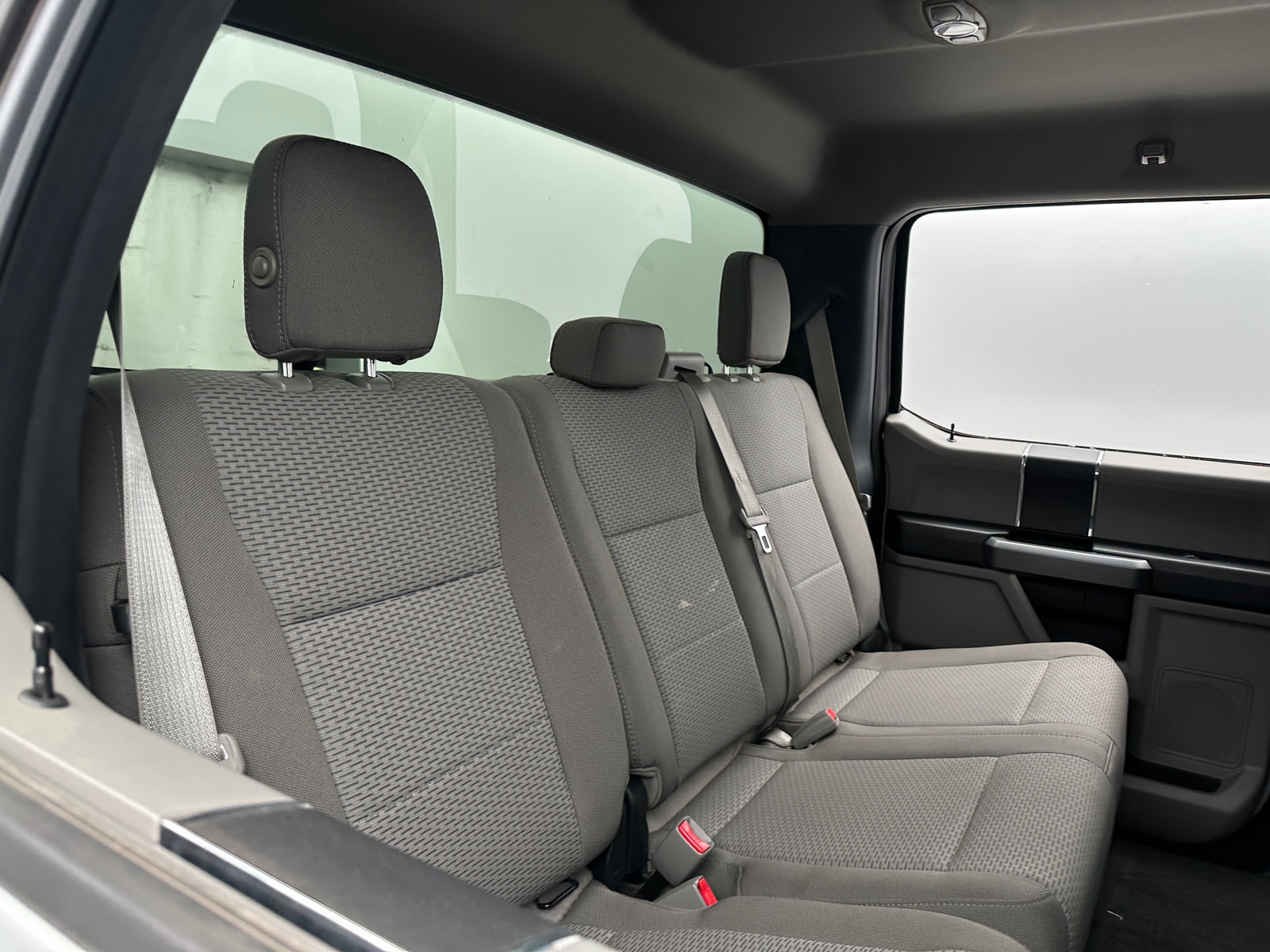 Thumbnail: 2017 Ford Econoline - 6