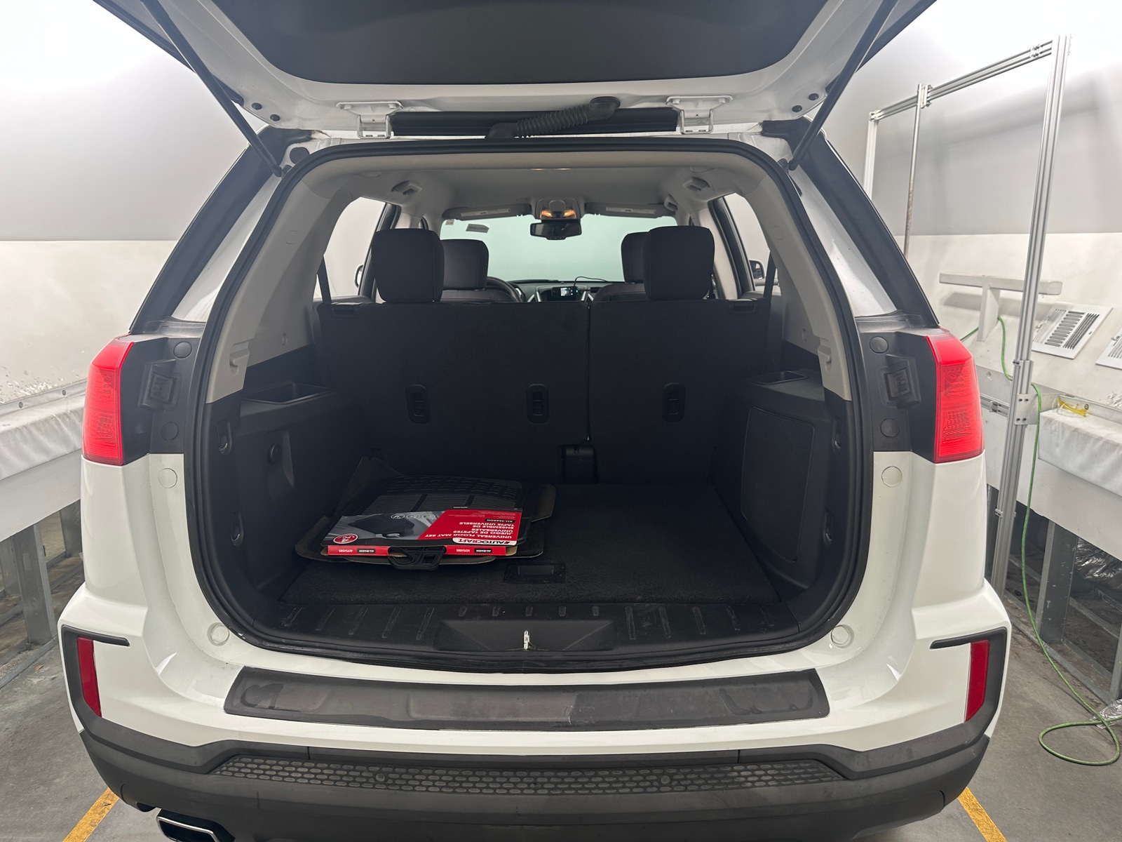 Thumbnail: 2017 GMC Terrain - 7