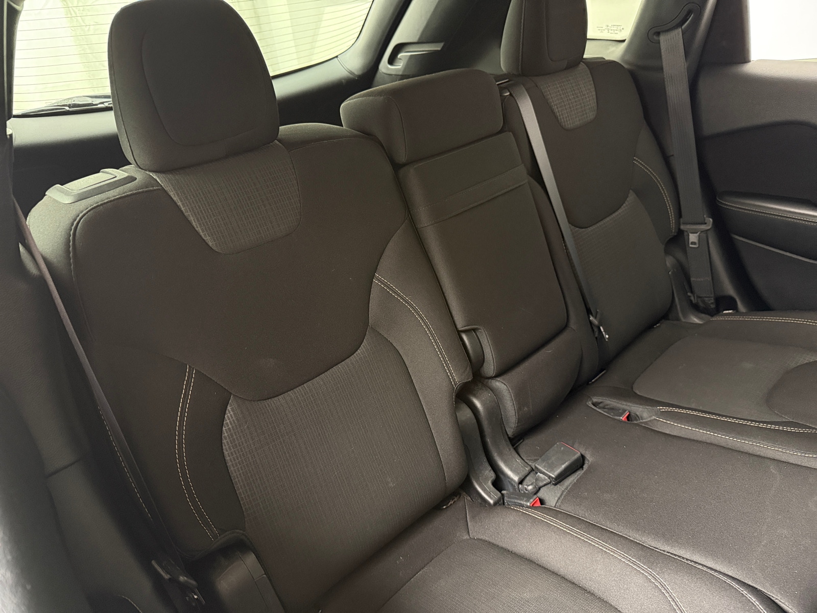 Thumbnail: 2015 Jeep Cherokee - 6