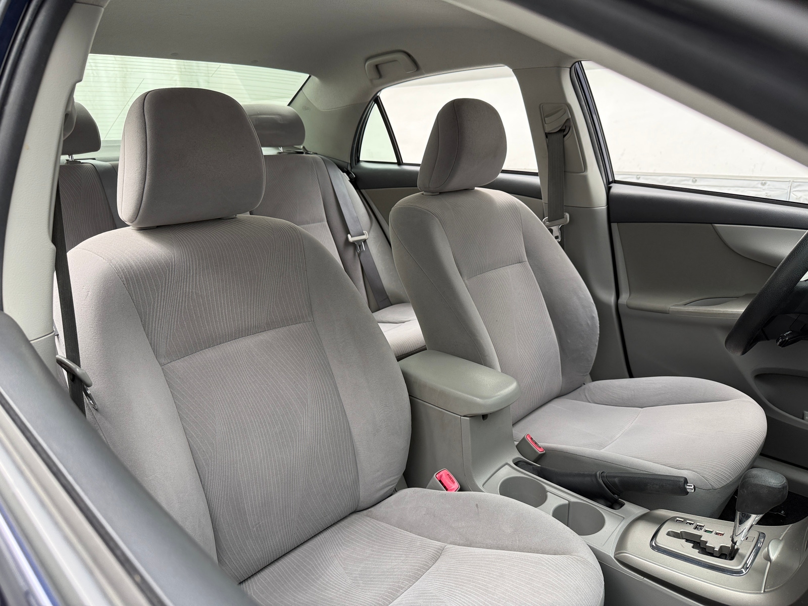 Thumbnail: 2011 Toyota Corolla - 2