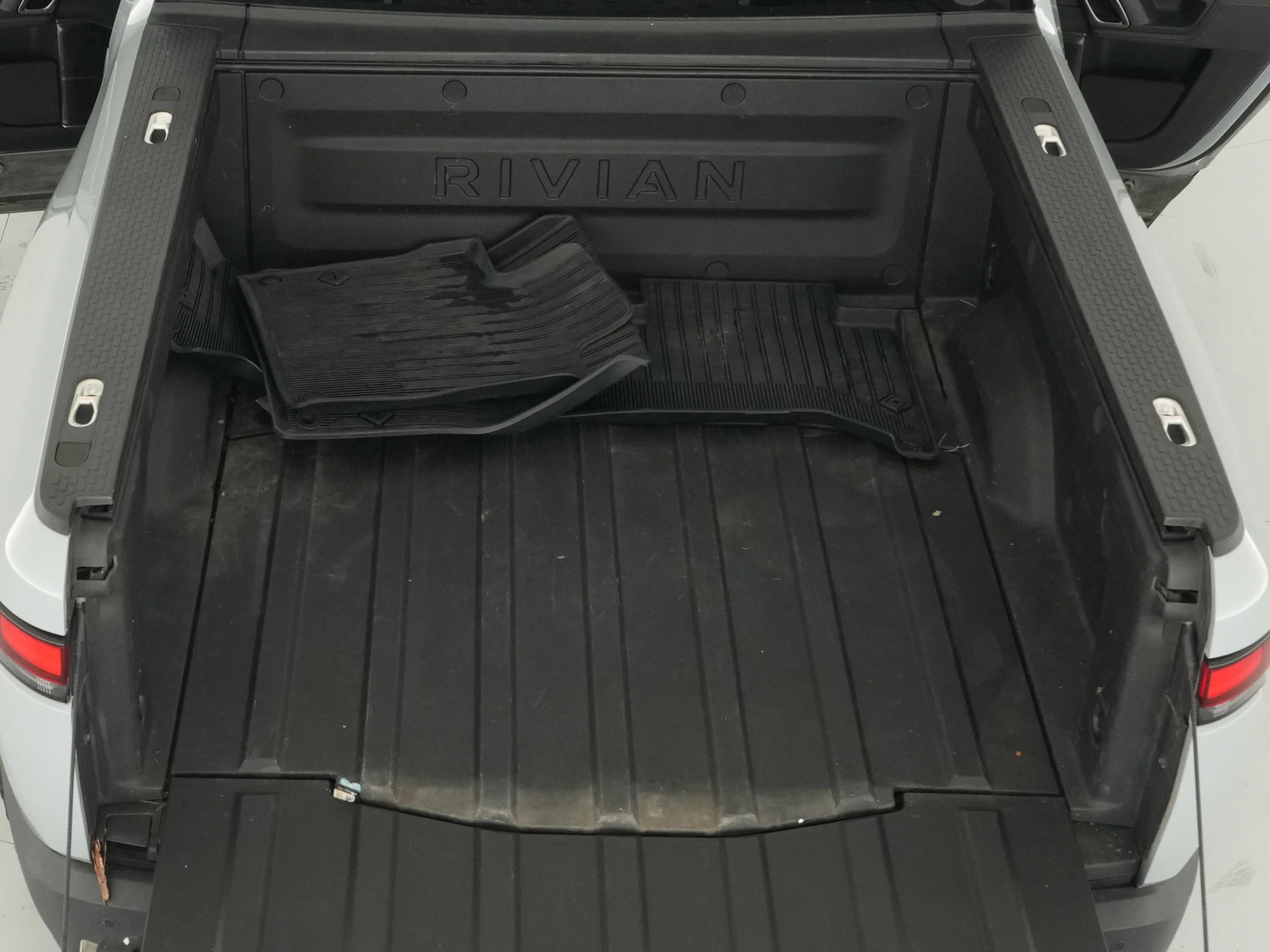 2022 Rivian R1T