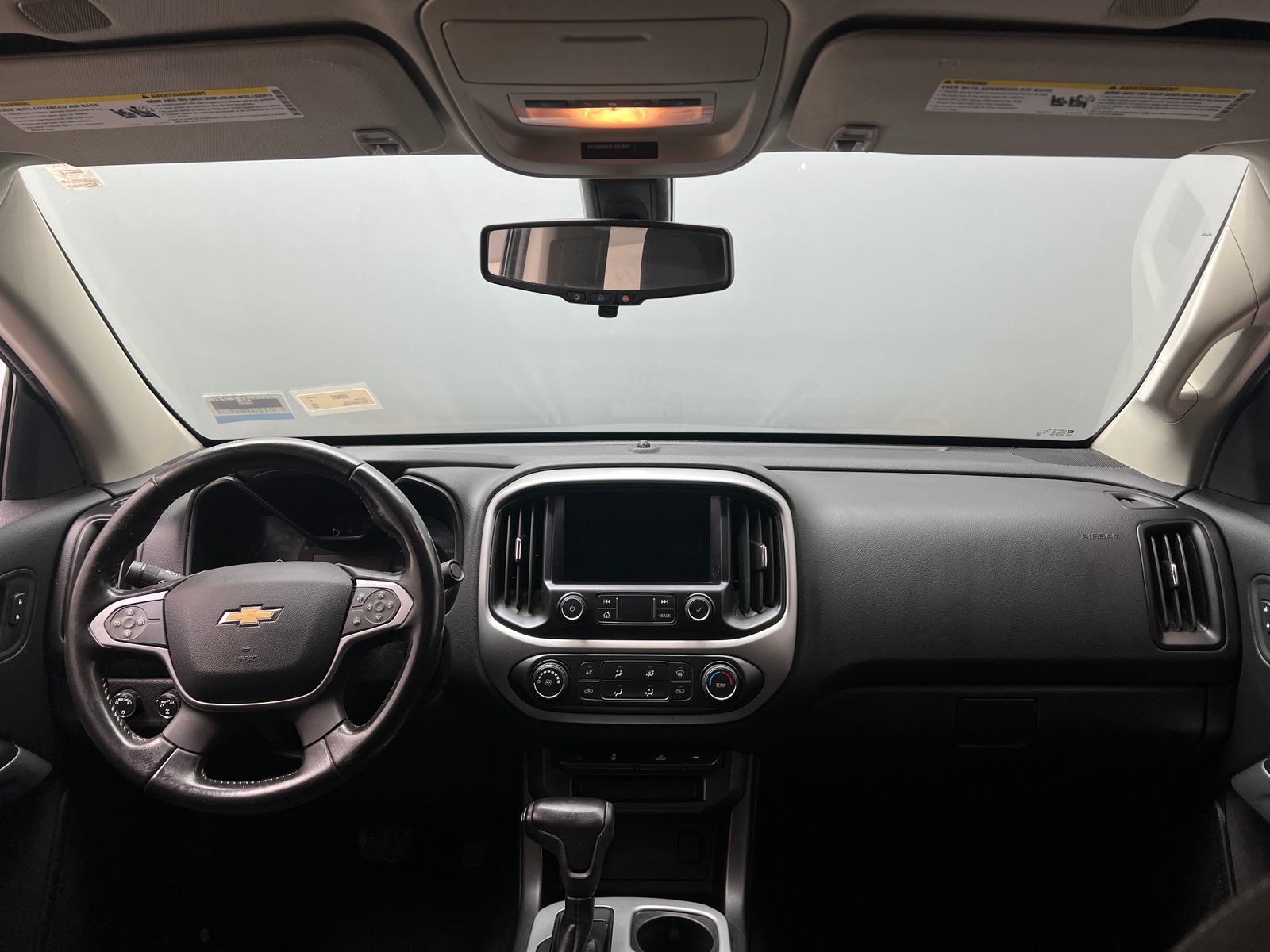 Thumbnail: 2020 Chevrolet Colorado - 3