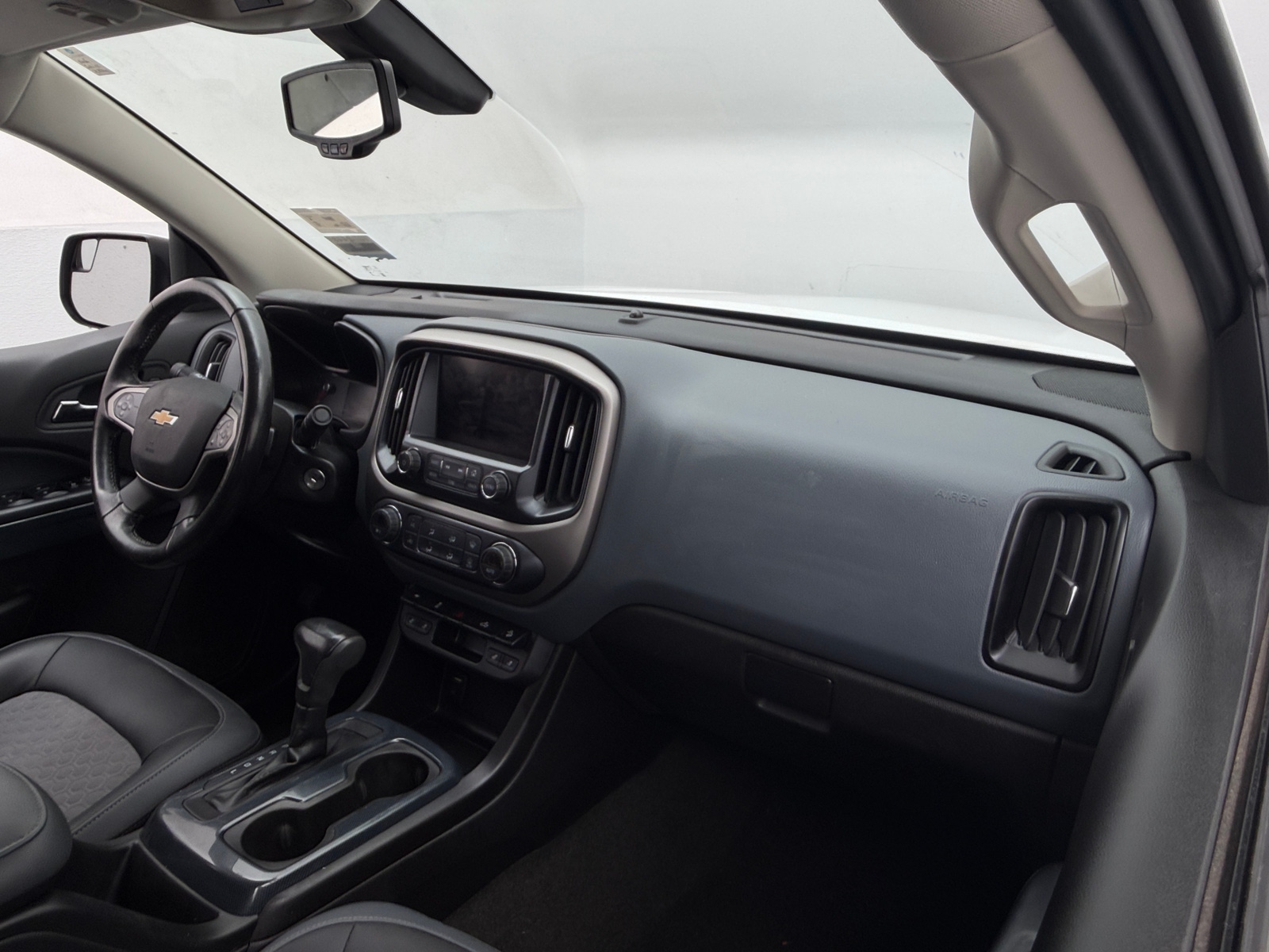 Thumbnail: 2017 Chevrolet Colorado - 2