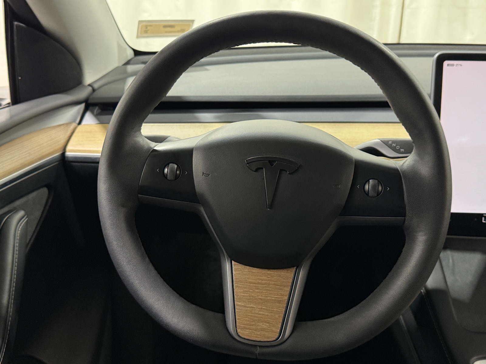 Thumbnail: 2023 Tesla Model Y - 4