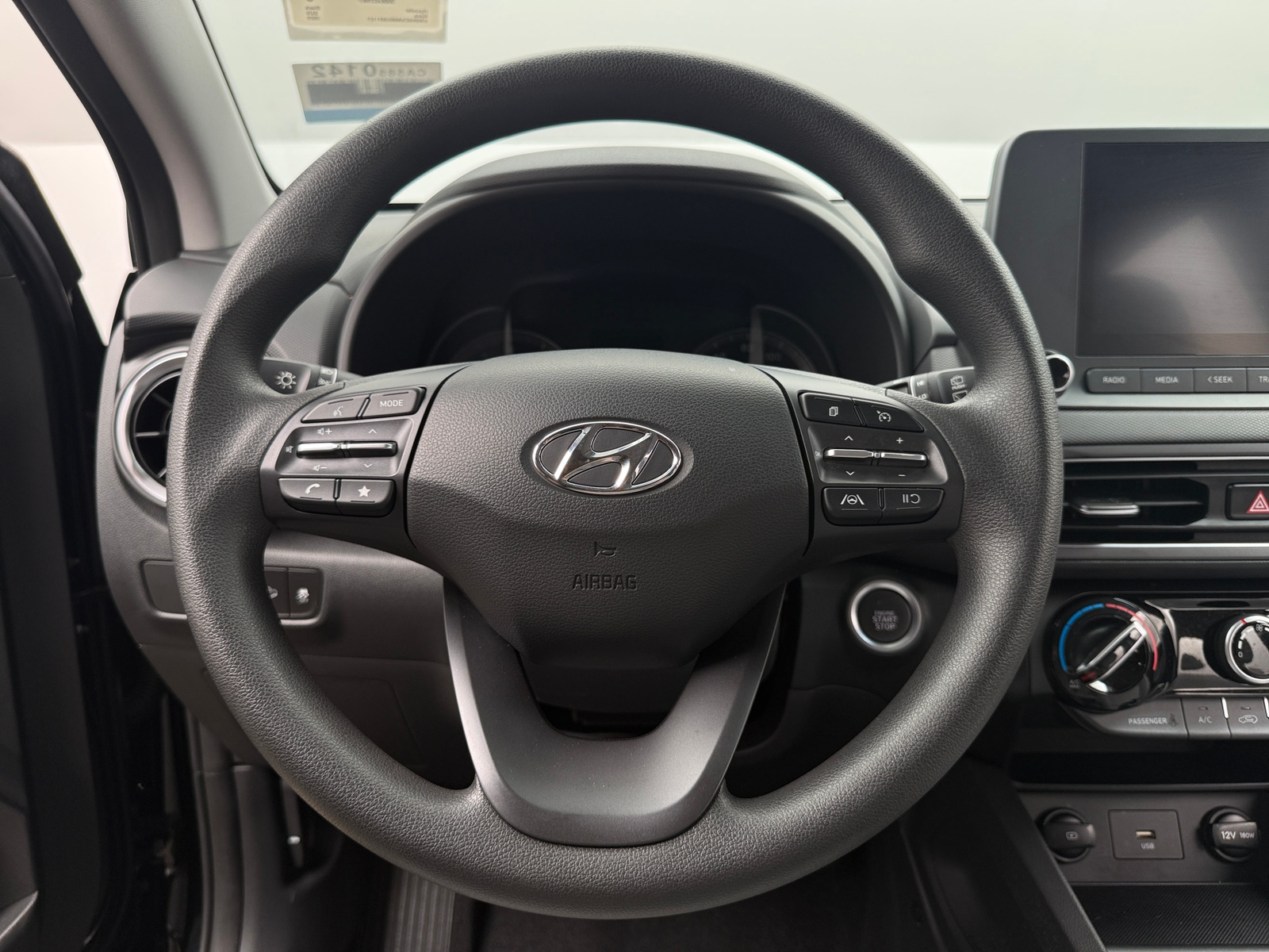 Thumbnail: 2022 Hyundai Kona - 5