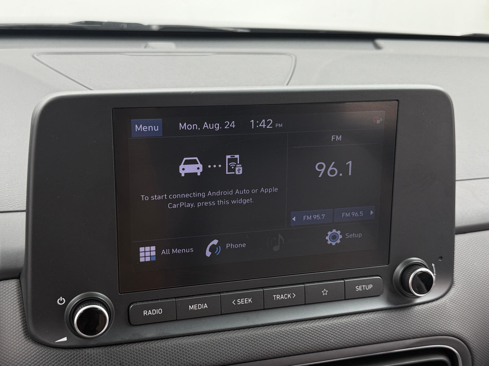 Thumbnail: 2022 Hyundai Kona - 4