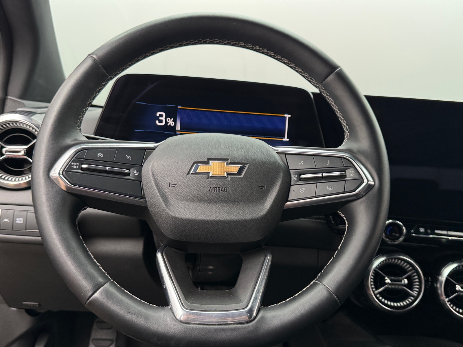 Thumbnail: 2024 Chevrolet Blazer EV - 4