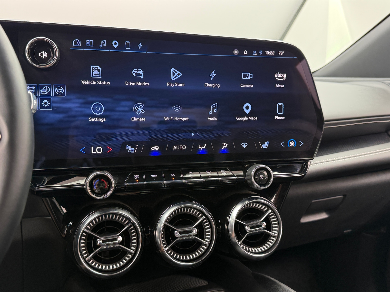 Thumbnail: 2024 Chevrolet Blazer EV - 3