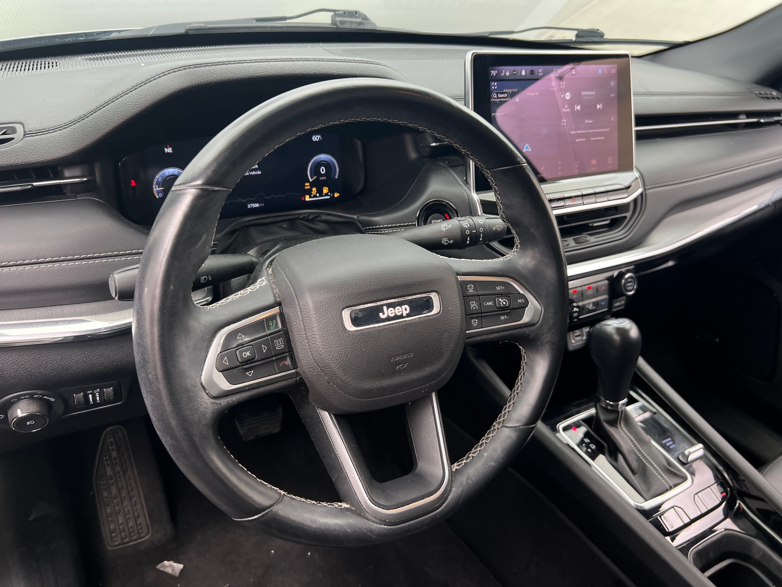 Thumbnail: 2022 Jeep Compass - 4