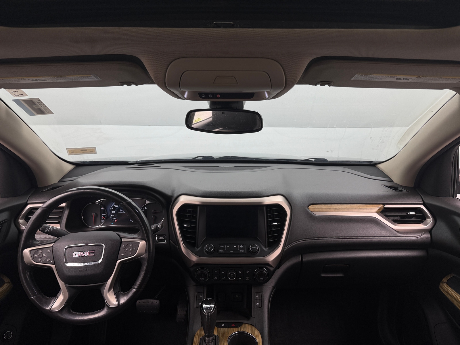 Thumbnail: 2019 GMC Acadia - 2