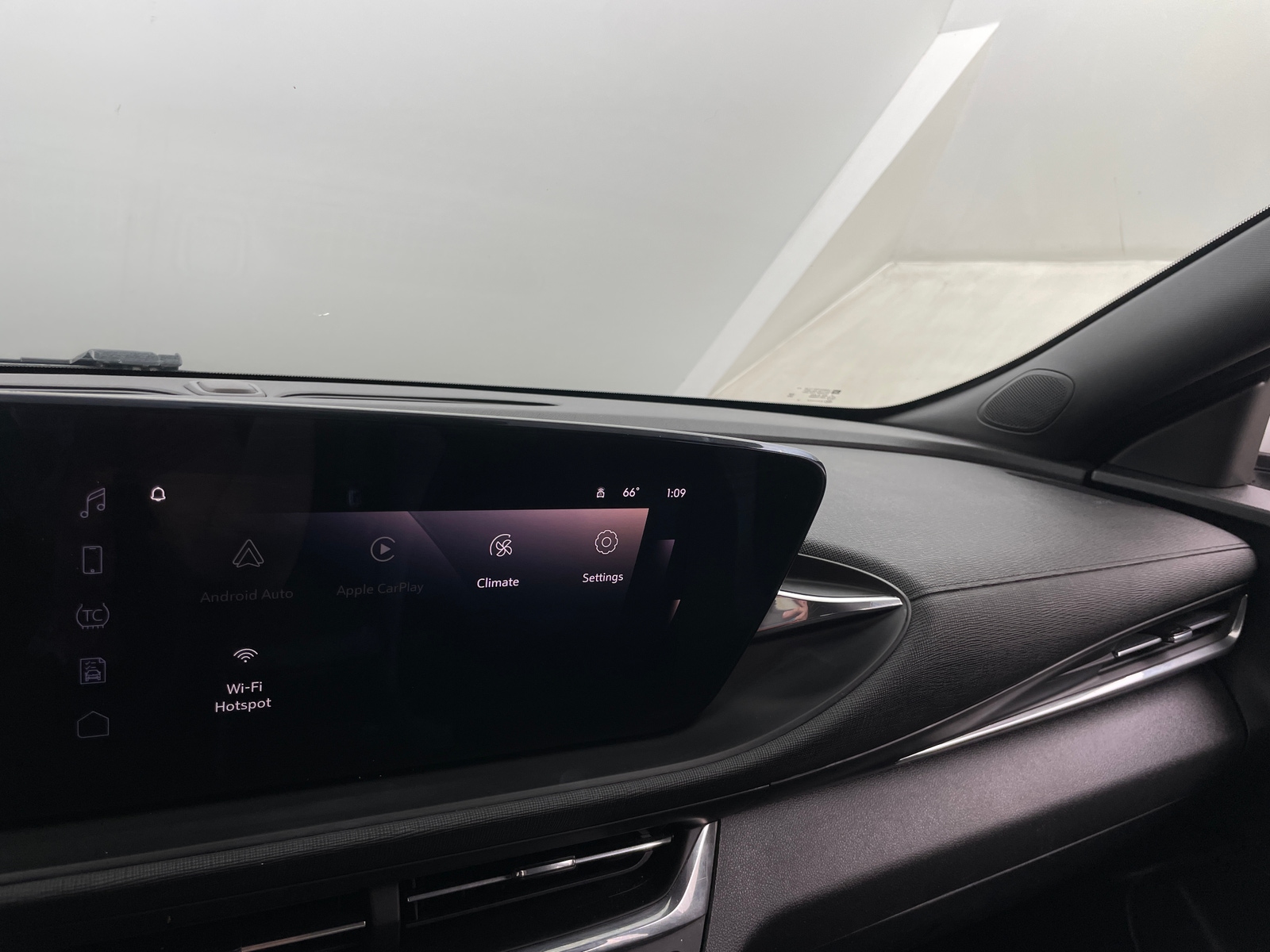 Thumbnail: 2025 Buick Envista - 3
