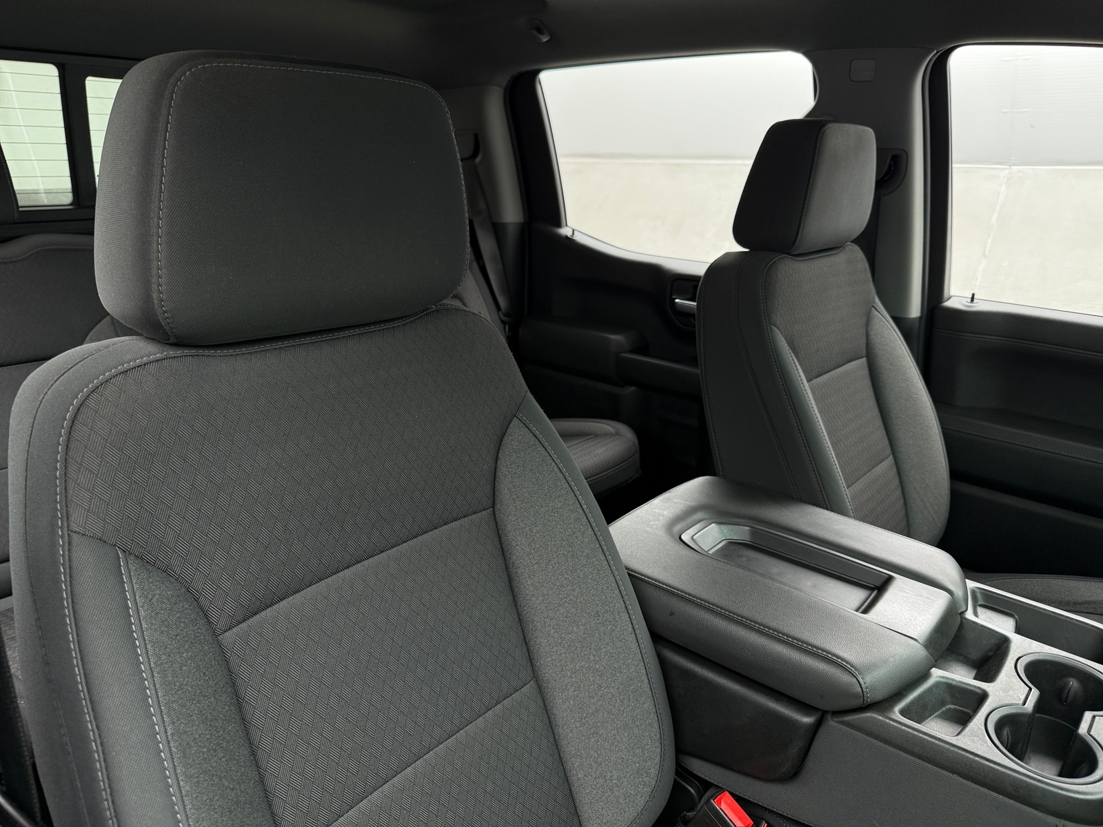 Thumbnail: 2020 Chevrolet Silverado 1500 - 2