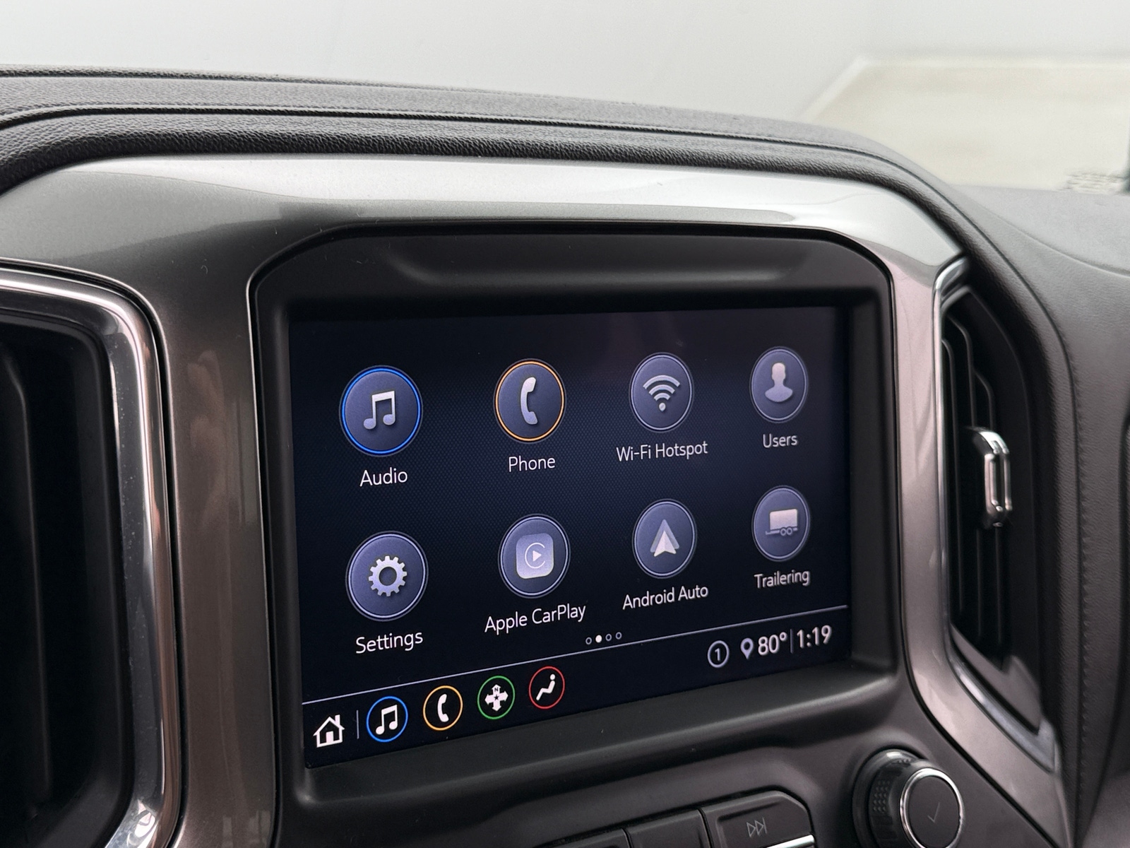 Thumbnail: 2020 Chevrolet Silverado 1500 - 4