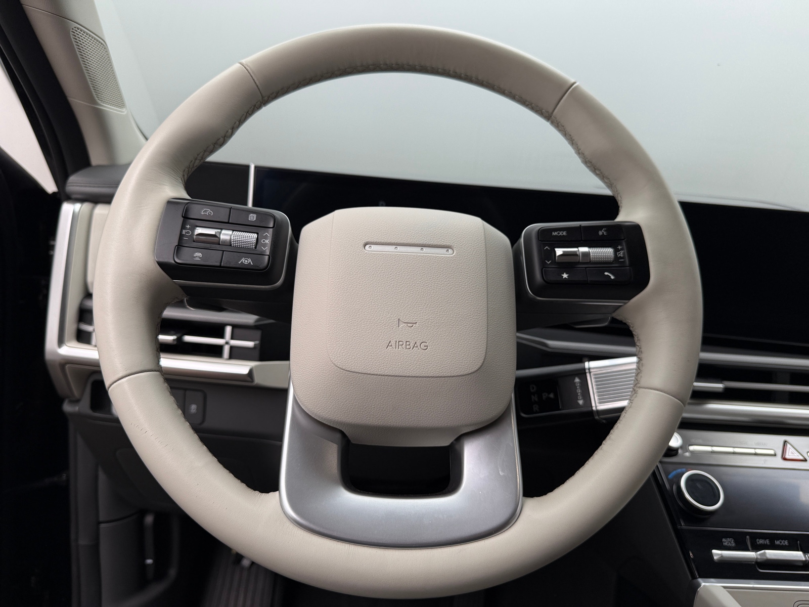 Thumbnail: 2025 Hyundai Santa Fe - 4