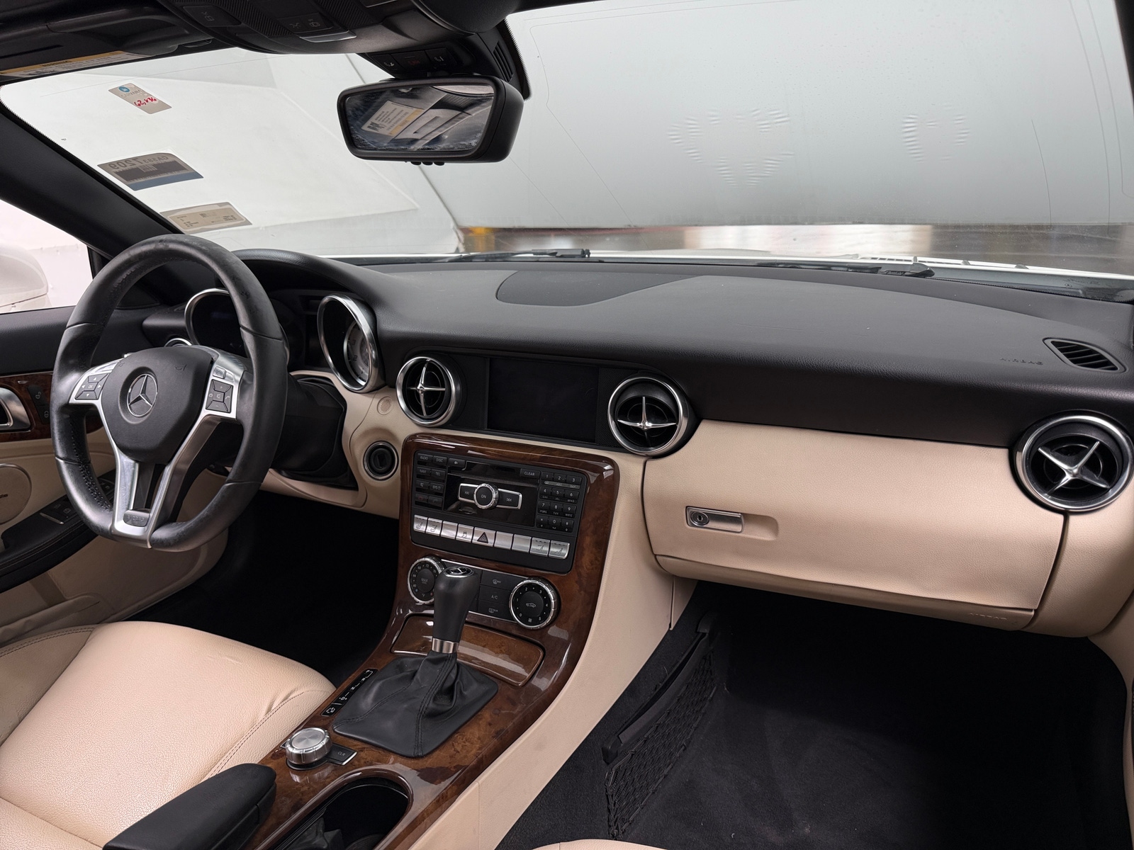 Thumbnail: 2014 Mercedes-Benz SLK - 2