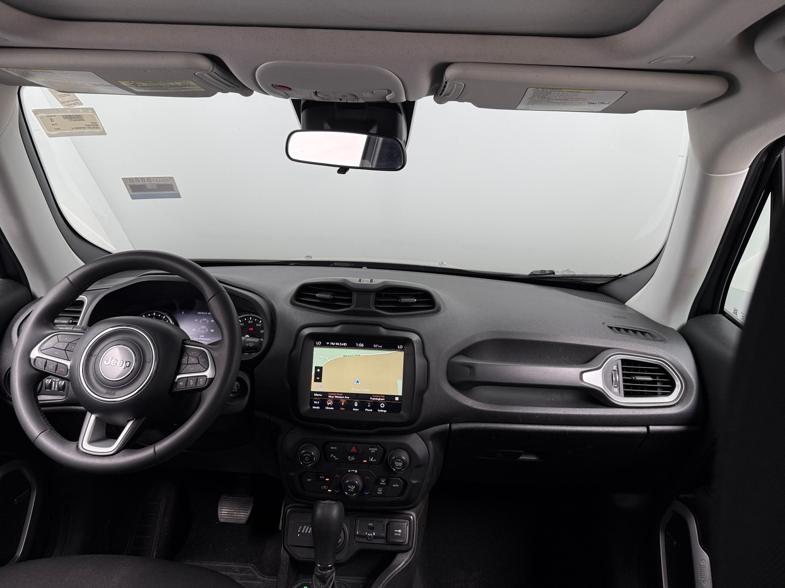 Thumbnail: 2021 Jeep Renegade - 3