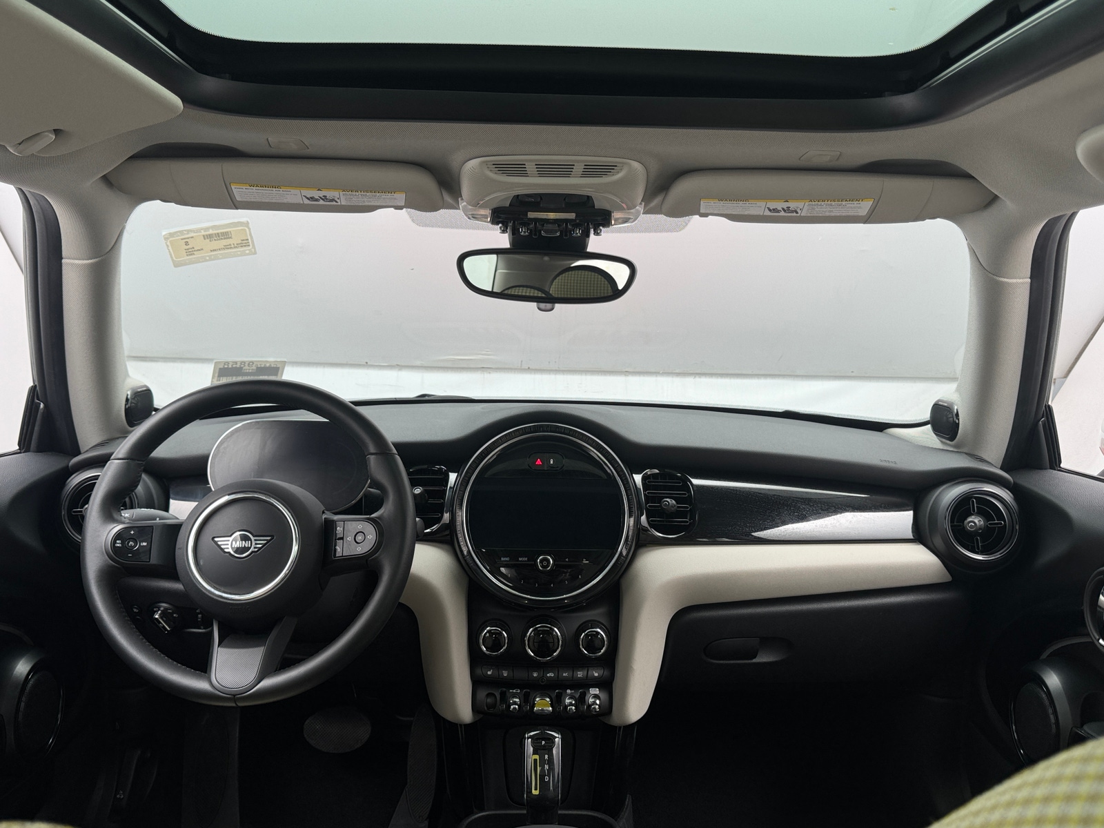 Thumbnail: 2023 MINI Cooper Hardtop - 3