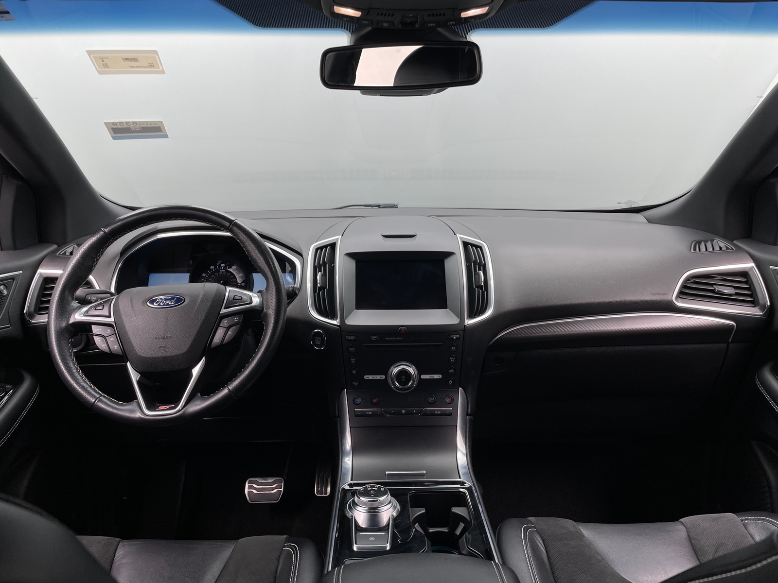 Thumbnail: 2019 Ford Edge - 2