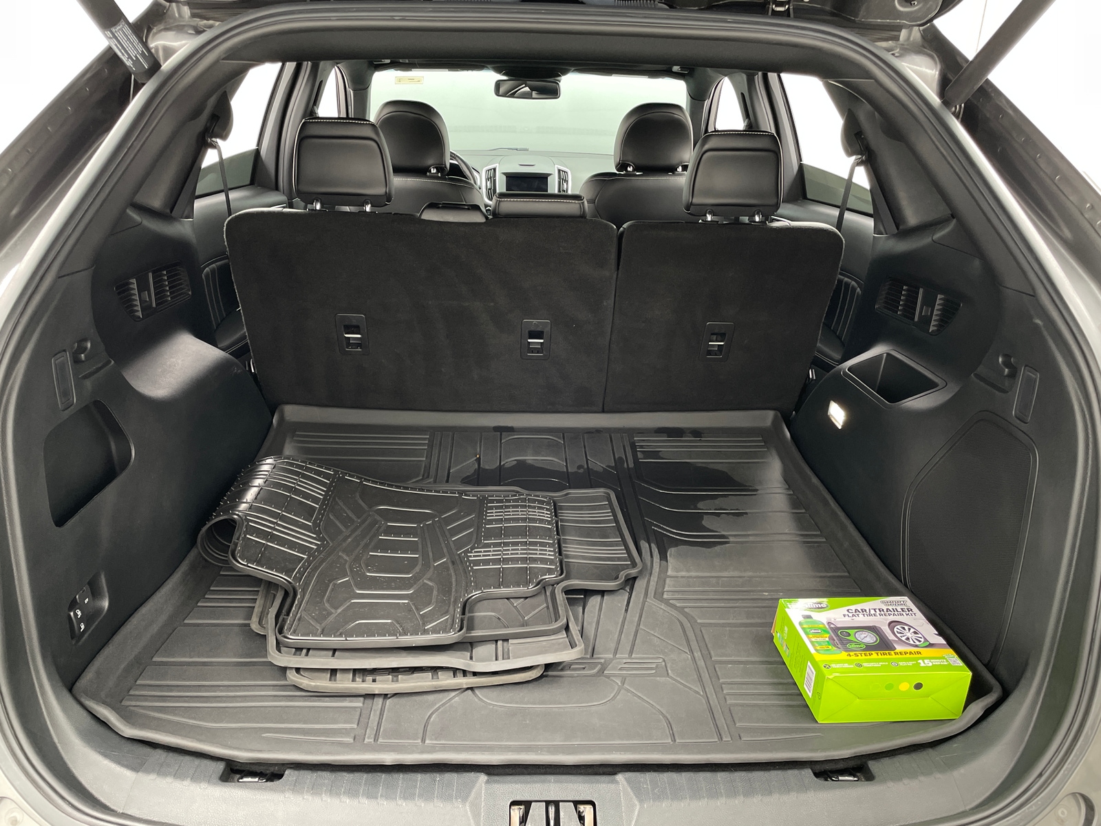 Thumbnail: 2019 Ford Edge - 6