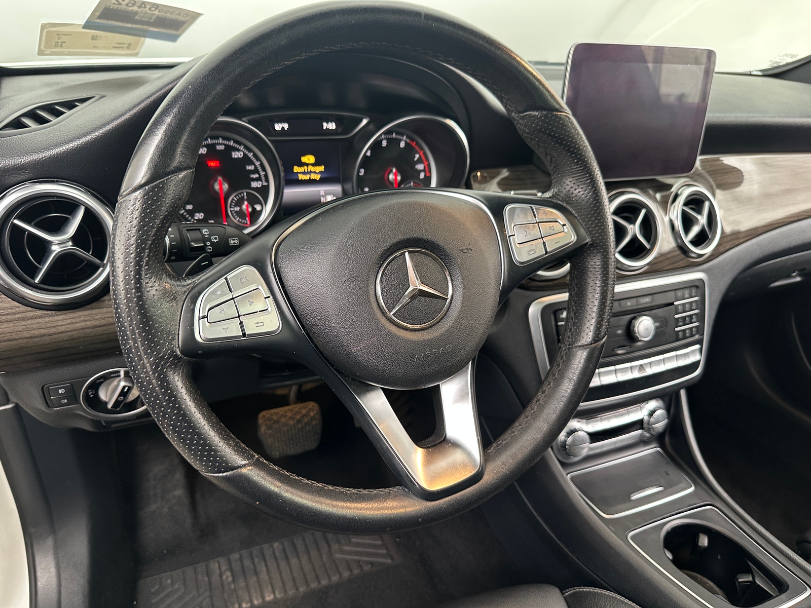 Thumbnail: 2020 Mercedes-Benz GLA - 4