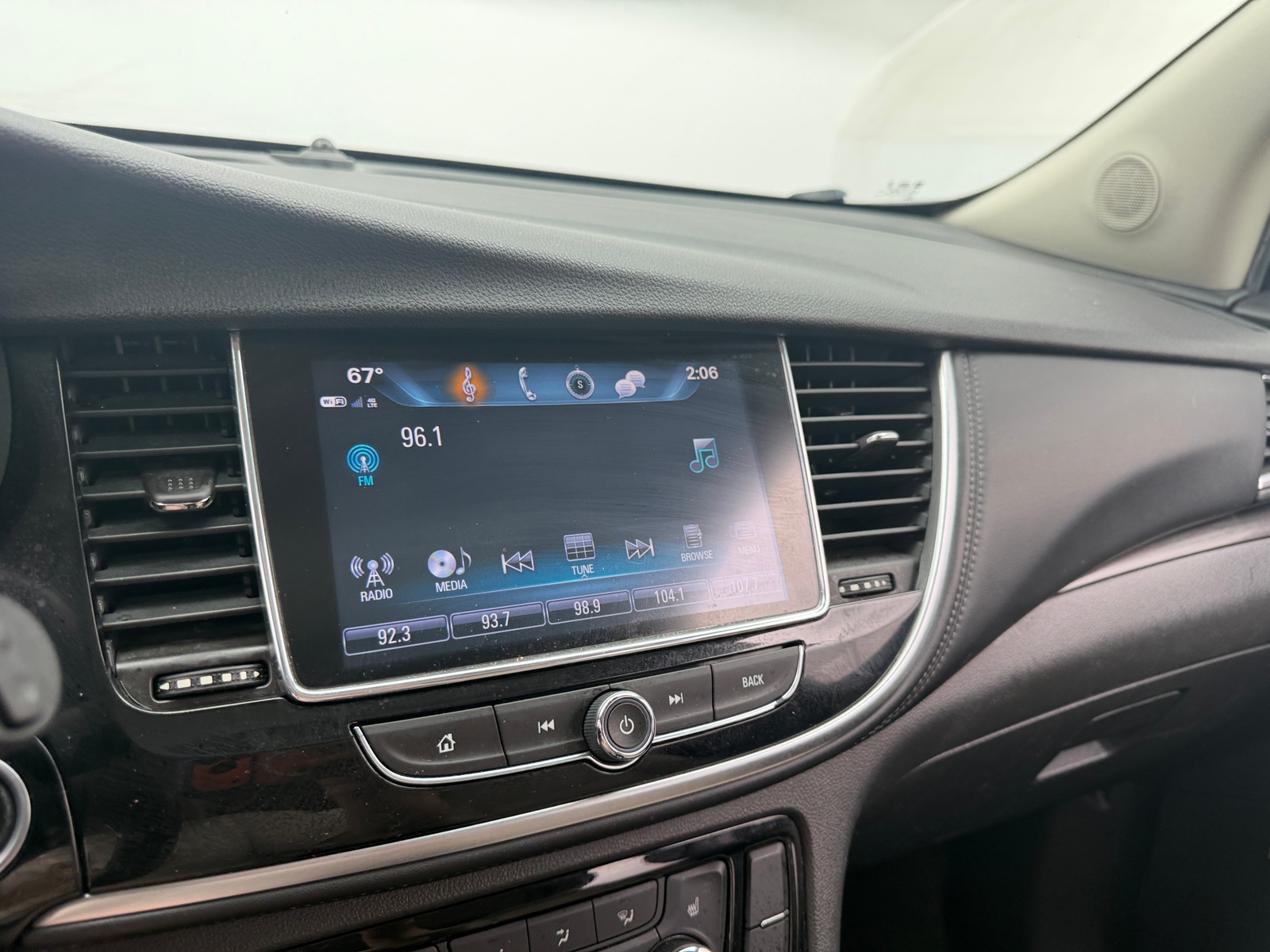 Thumbnail: 2017 Buick Encore - 3