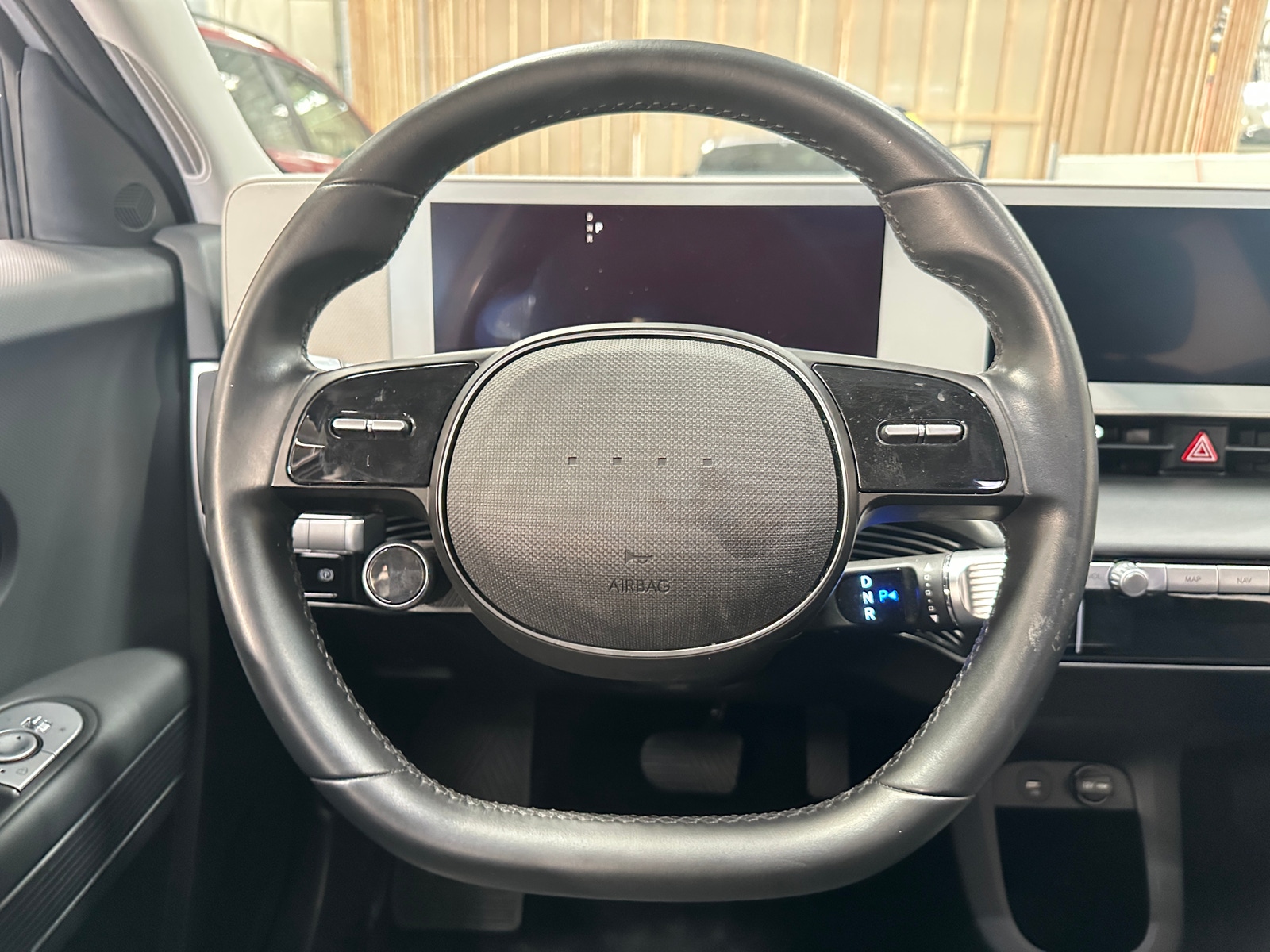 Thumbnail: 2023 Hyundai Ioniq 5 - 5