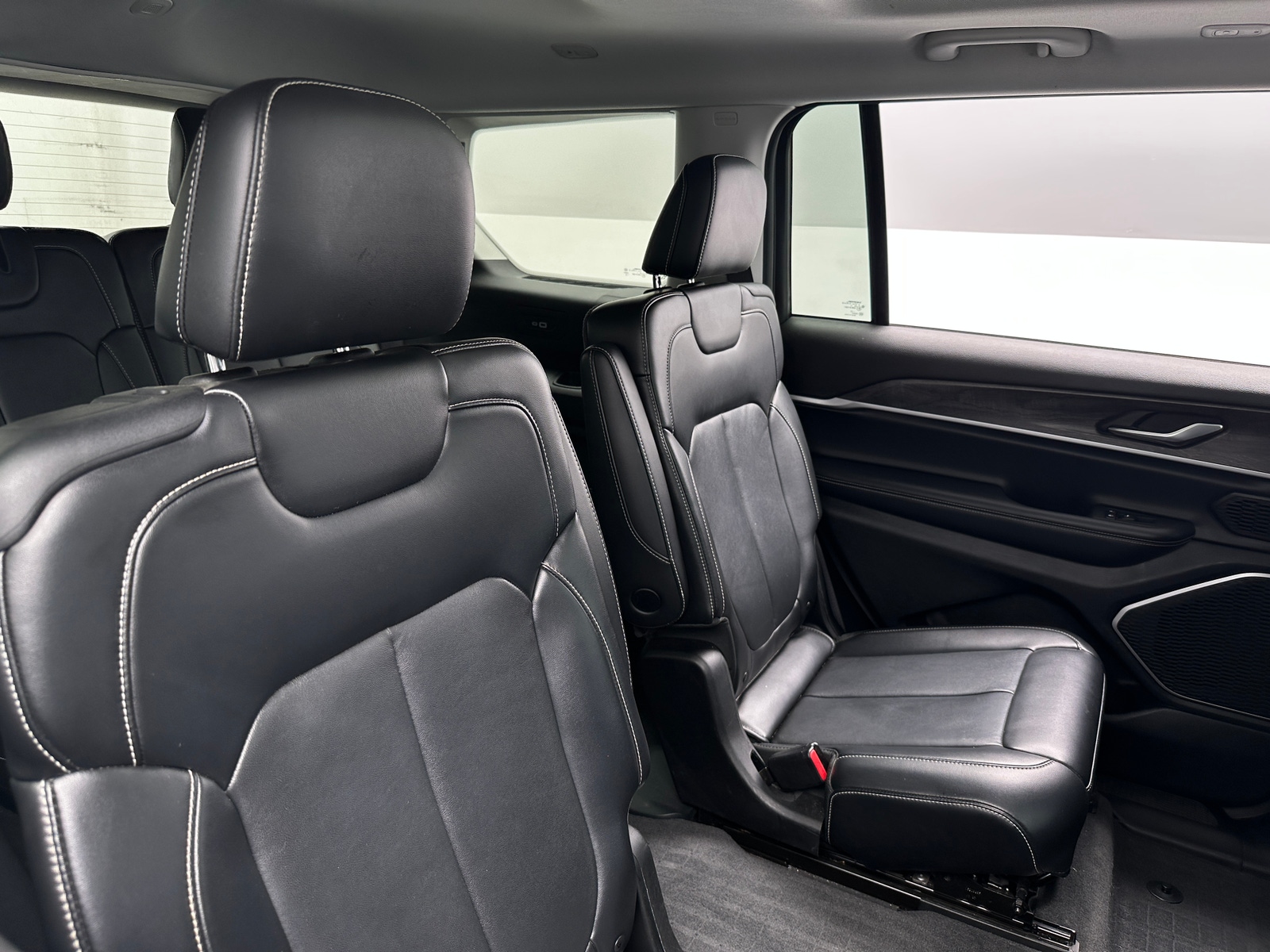 Thumbnail: 2021 Jeep Grand Cherokee L - 5