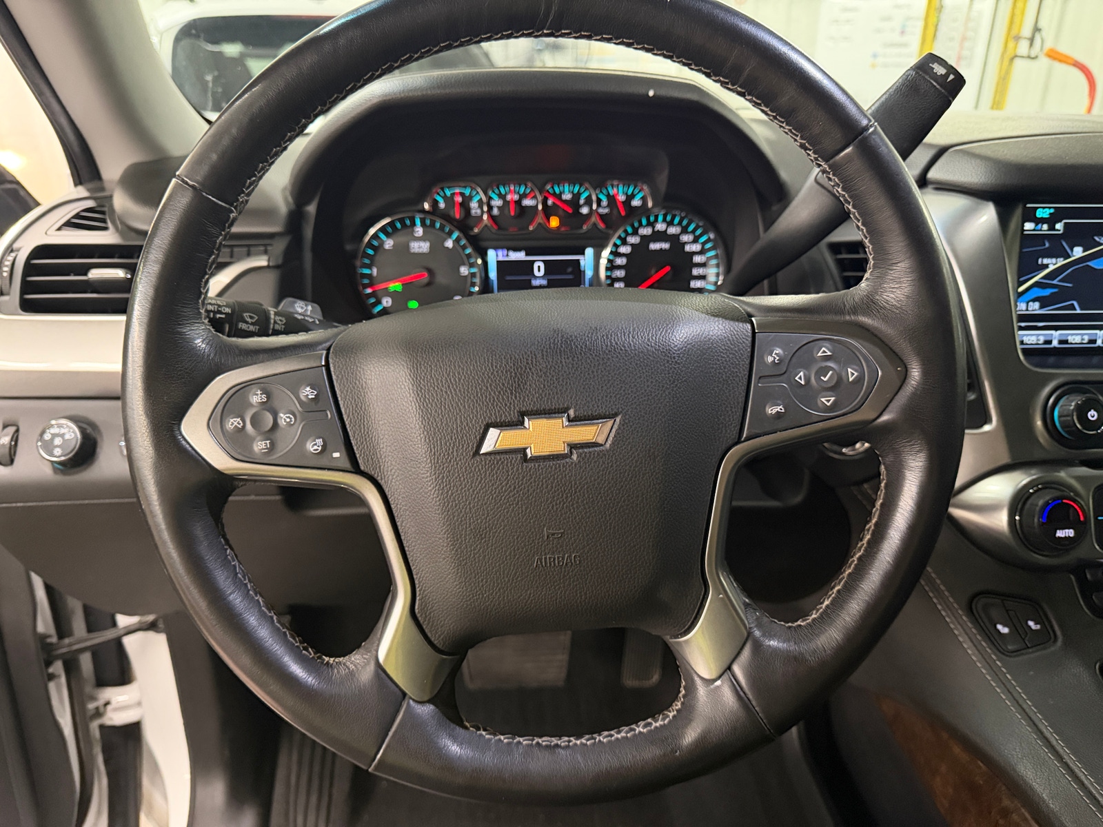 Thumbnail: 2019 Chevrolet Tahoe - 4