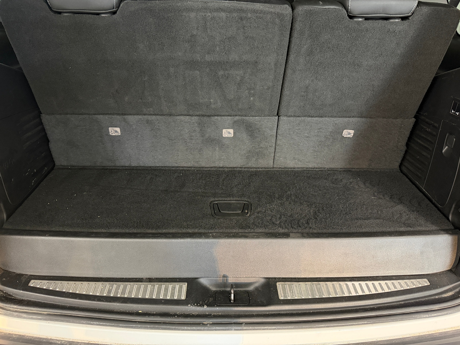 Thumbnail: 2019 Chevrolet Tahoe - 6