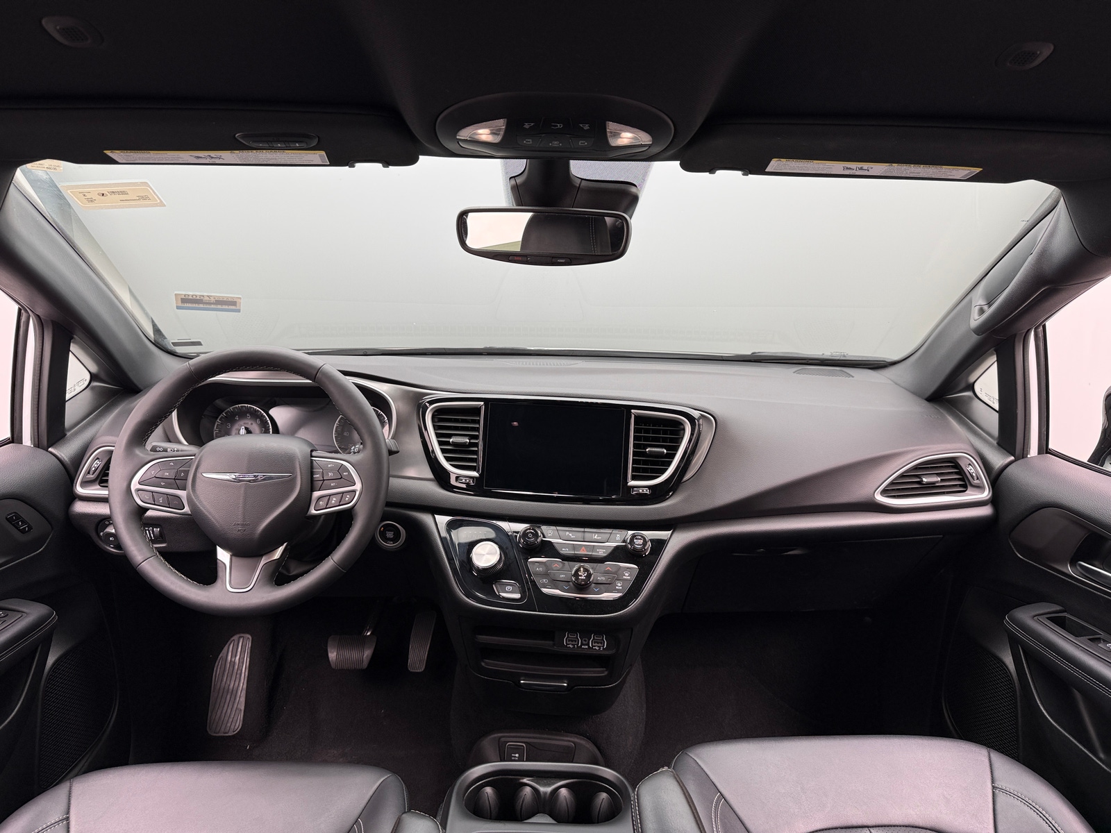 Thumbnail: 2025 Chrysler Pacifica - 2