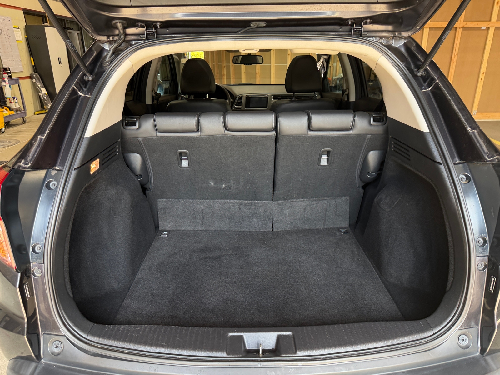 Thumbnail: 2017 Honda HR-V - 6