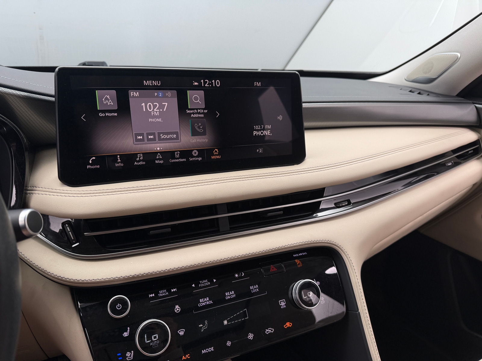 Thumbnail: 2023 INFINITI QX60 - 3