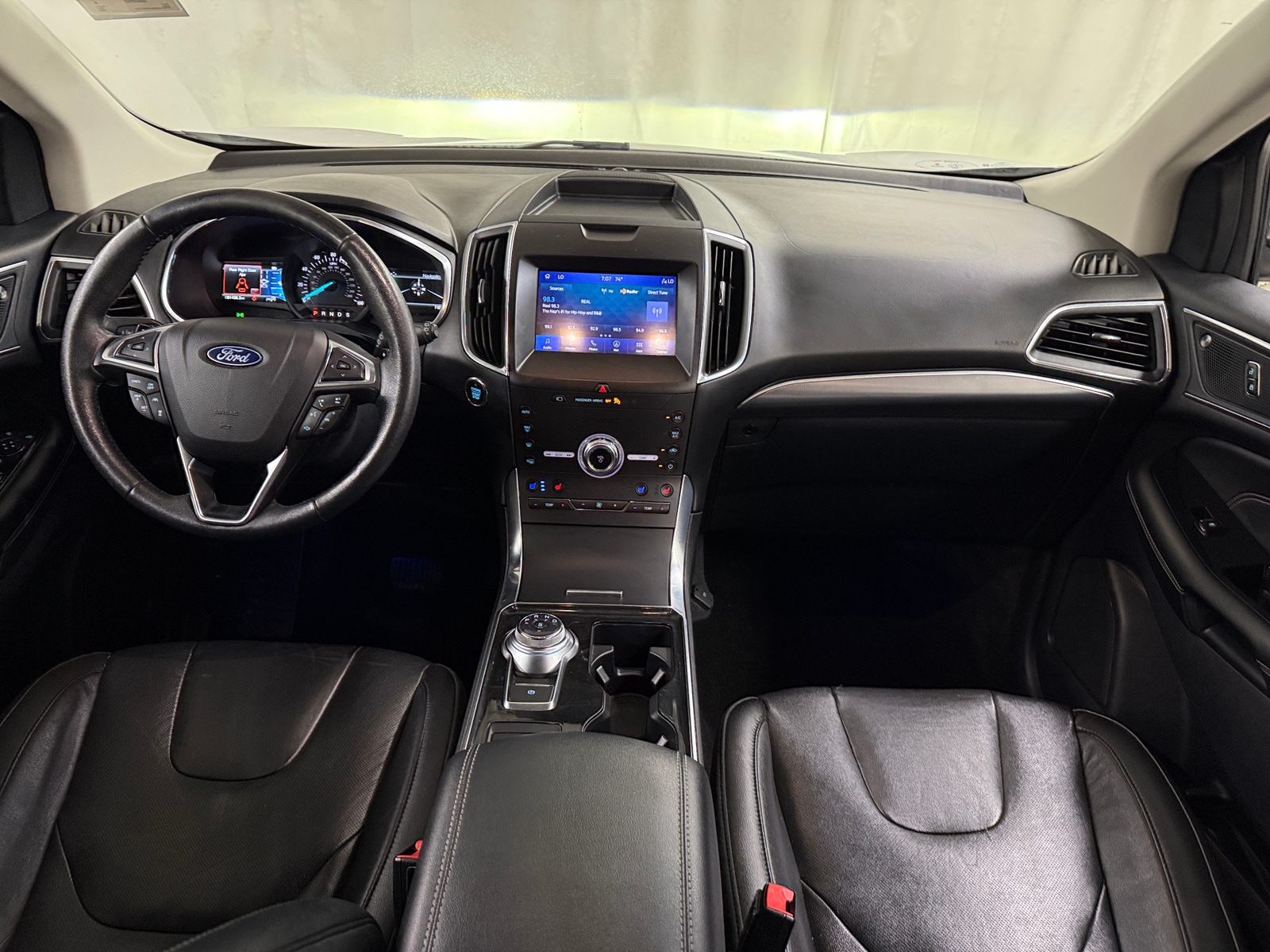 Thumbnail: 2020 Ford Edge - 2