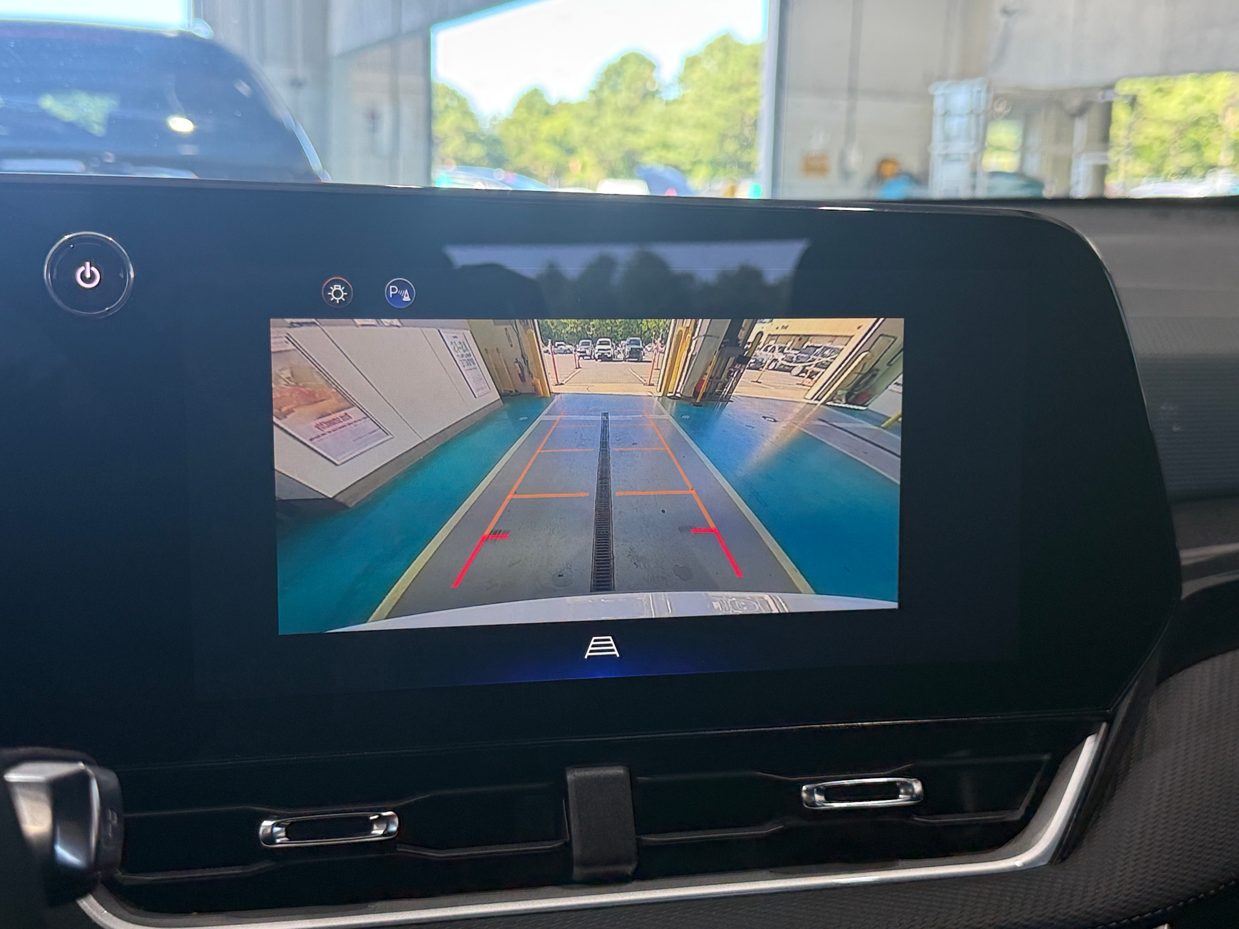 2025 Chevrolet Equinox LT - Photo 15