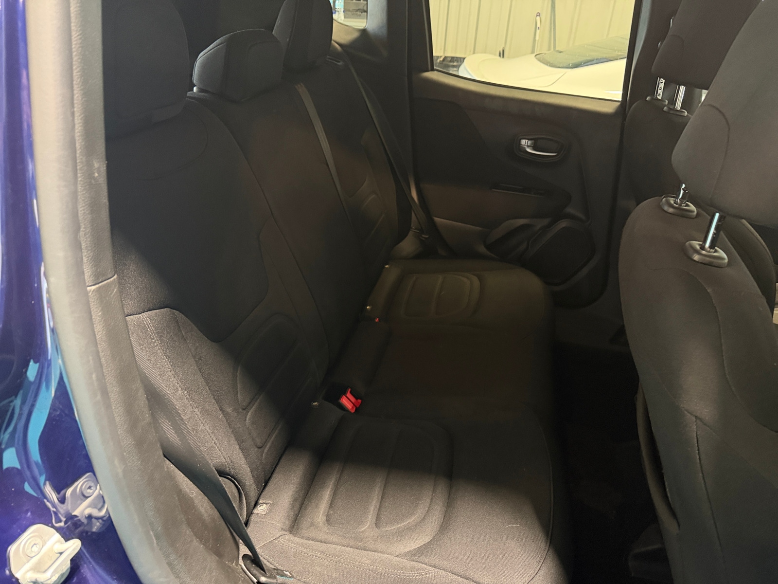 Thumbnail: 2019 Jeep Renegade - 6