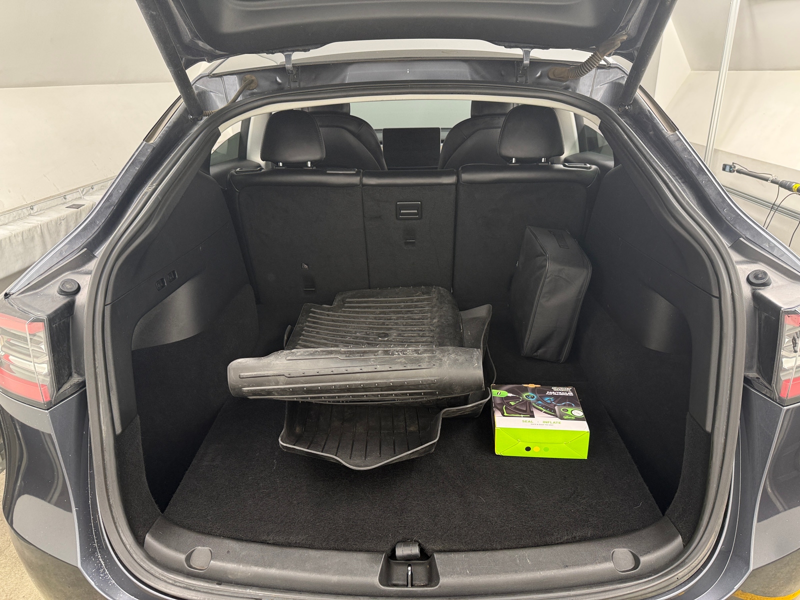 Thumbnail: 2022 Tesla Model Y - 5